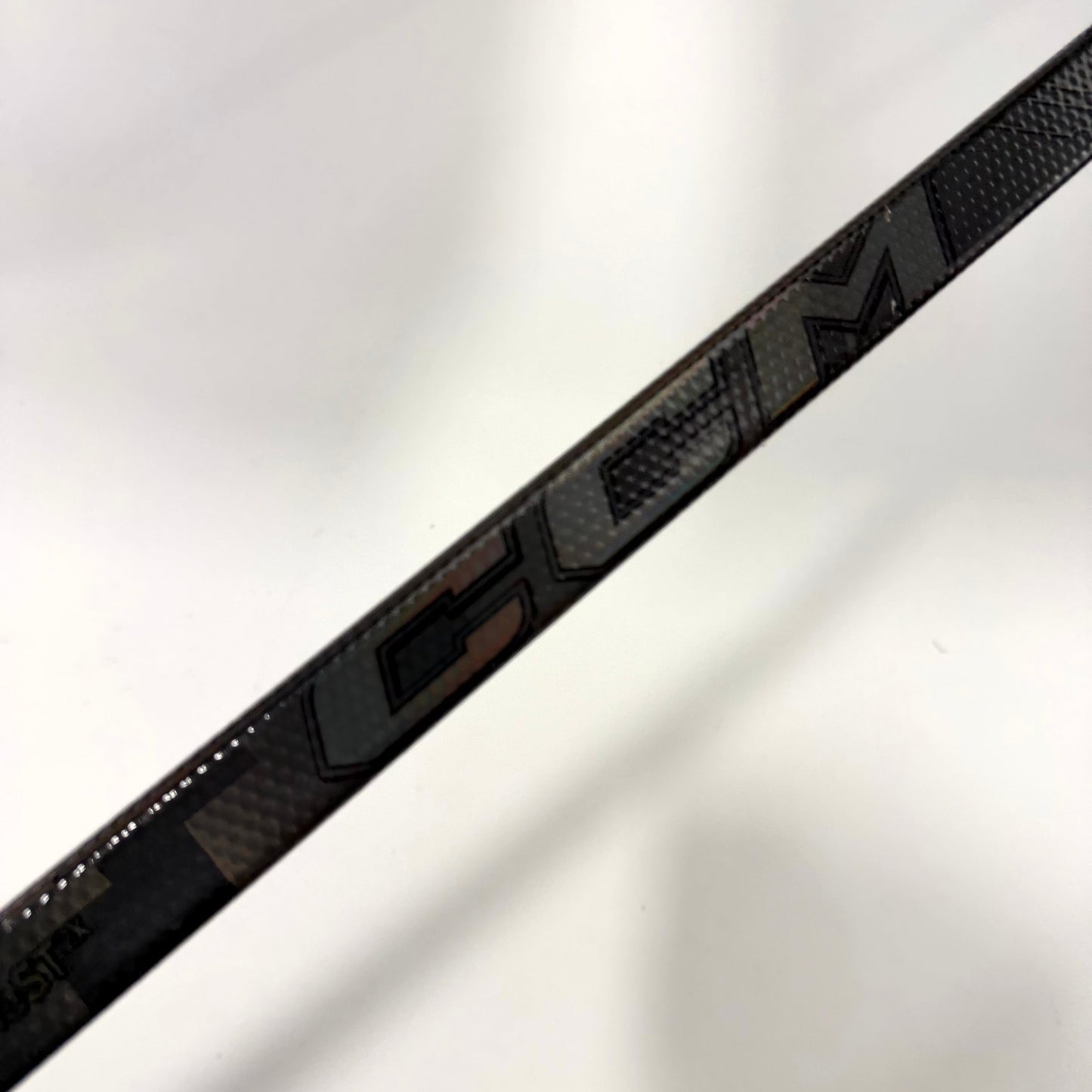 Used Right CCM Tacks XF Ghost | 75 Flex P28 Curve Grip | AB947