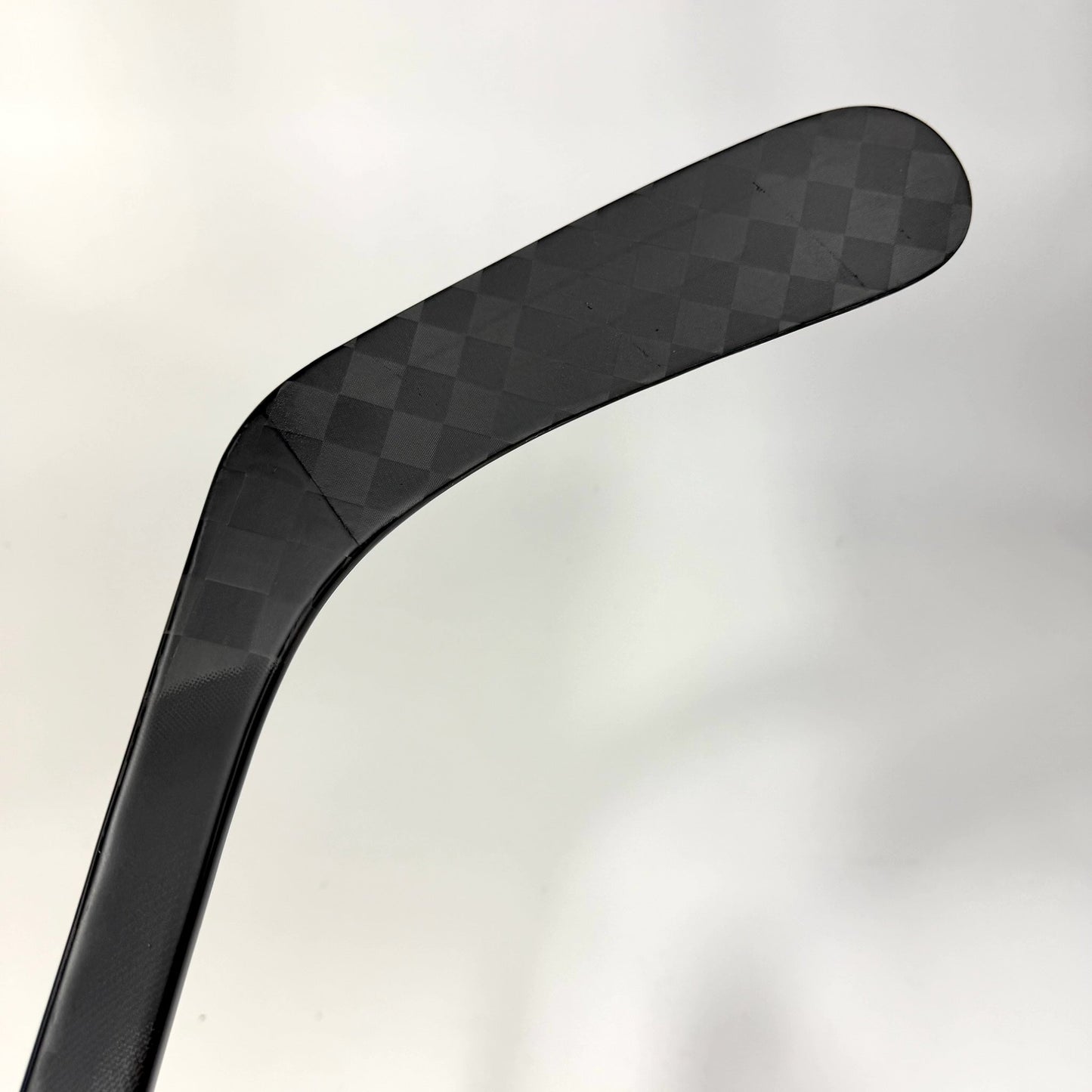 Used Once Red CCM Jetspeed FT8 Pro | 90 Flex P92 Curve Grip | AB572