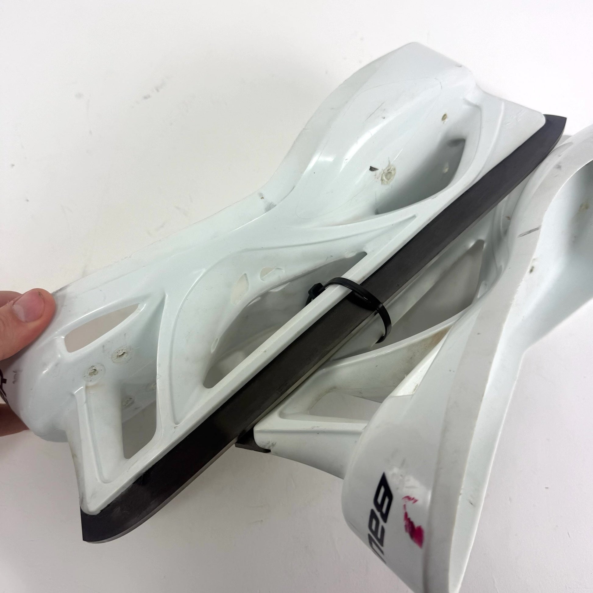 Used Bauer Goalie Cowlings With Steel | Size 11 | Scott Darling #33 | E232 - Top Flight Hockey