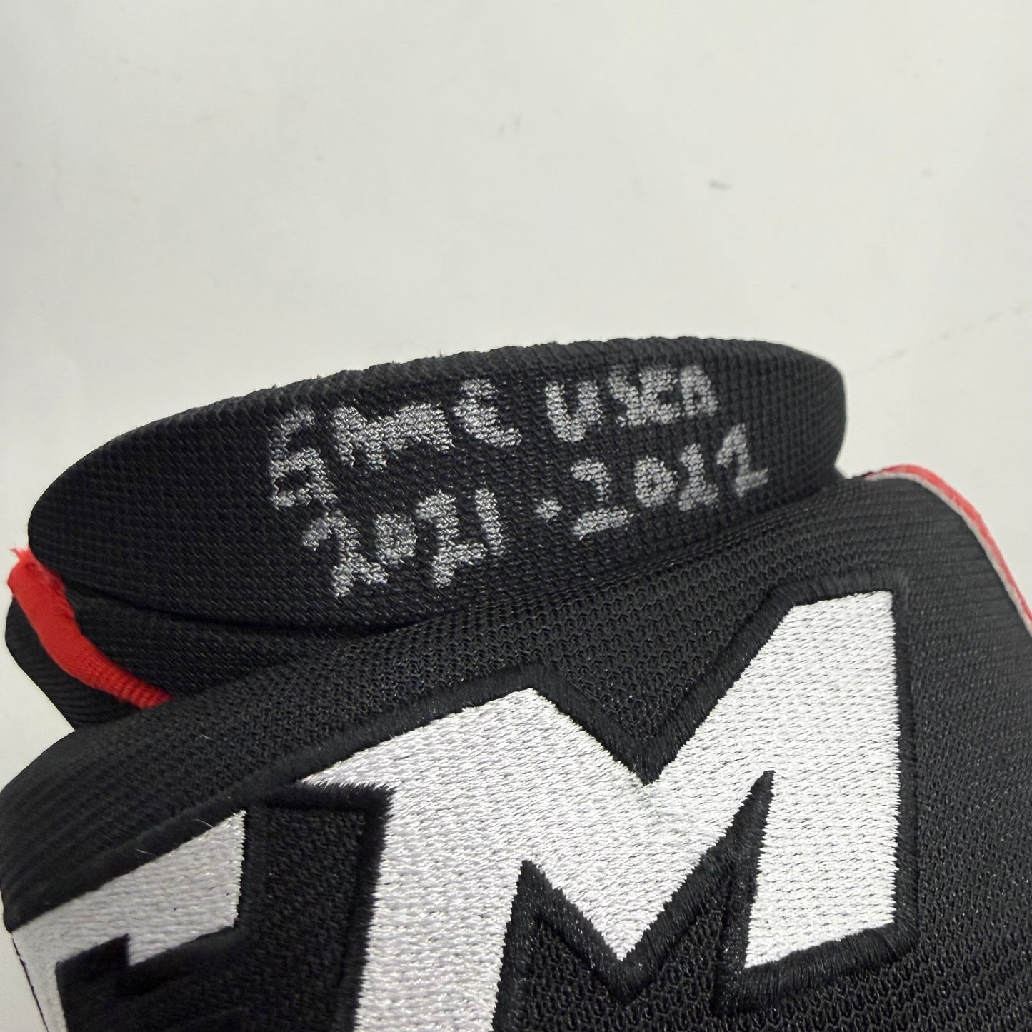 RARE Seth Jones Game Used and Signed Chicago Blackhawks CCM HGCL Gloves | 15" | BH275 - Top Flight Hockey