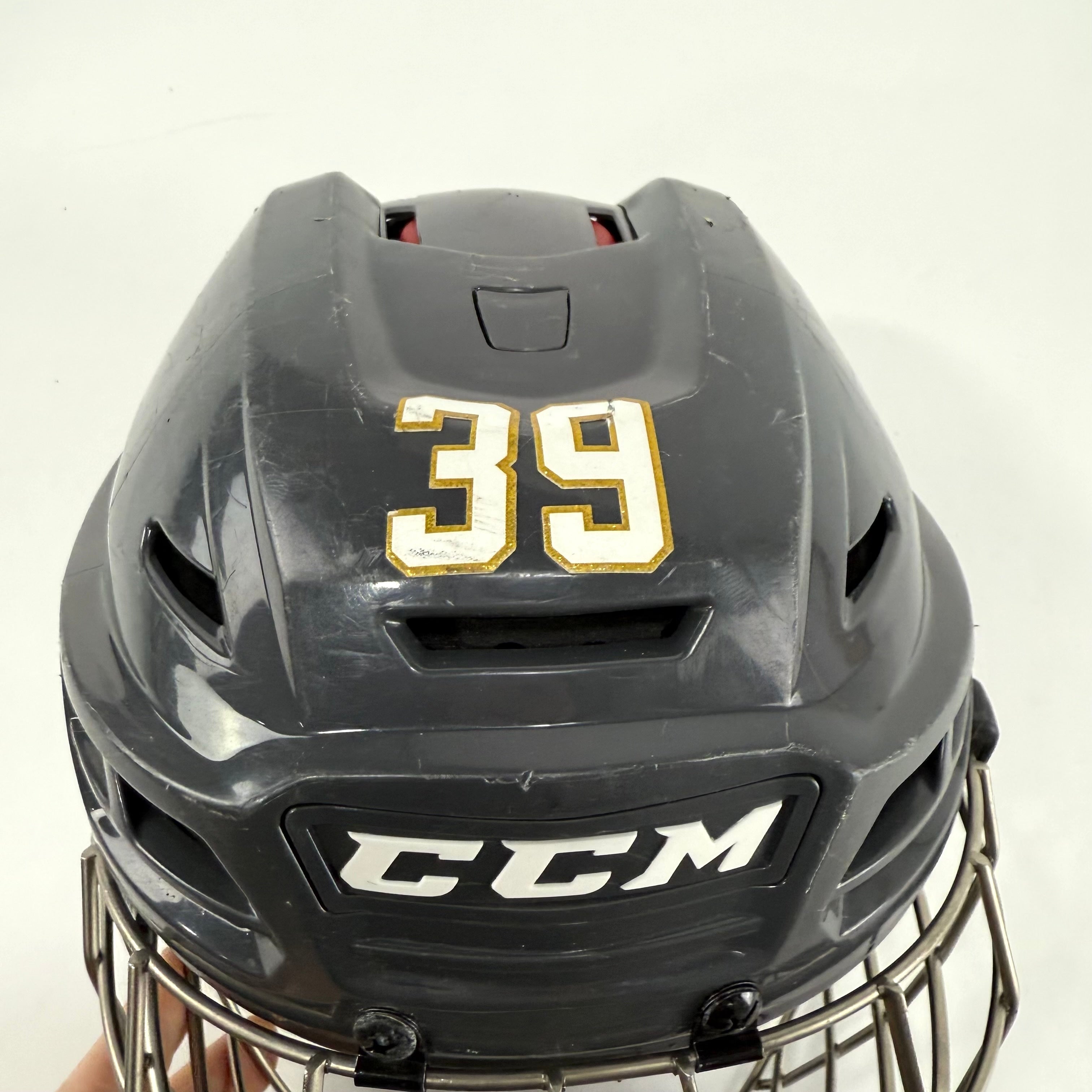 Used Vegas Grey CCM Resistance Helmet | Medium | U269
