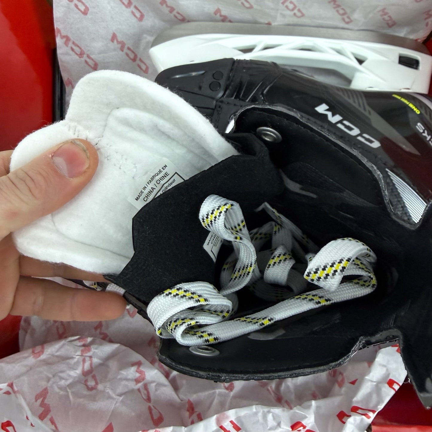 New CCM Tacks AS580 Skates | Jr 1.5-2.5 R | J721