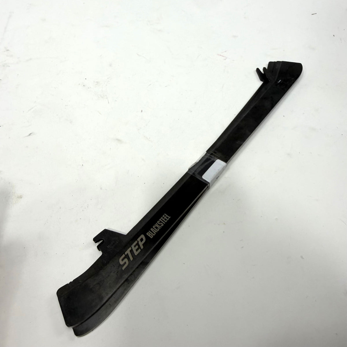 Used Black CCM Goalie 4mm XS Step Steel | 289mm | AB607 - Top Flight Hockey