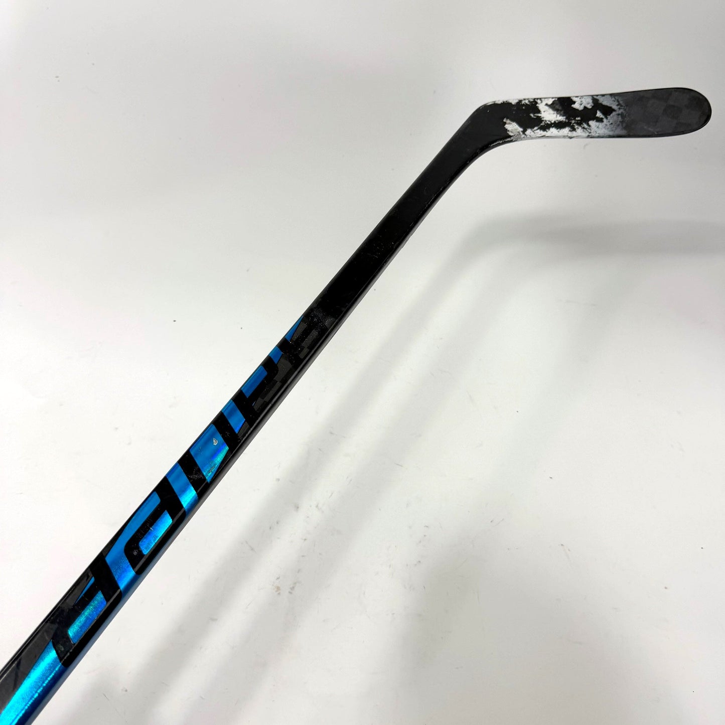 Used Right Bauer Pulse | 77 Flex Custom P92M Curve Grip | AB561