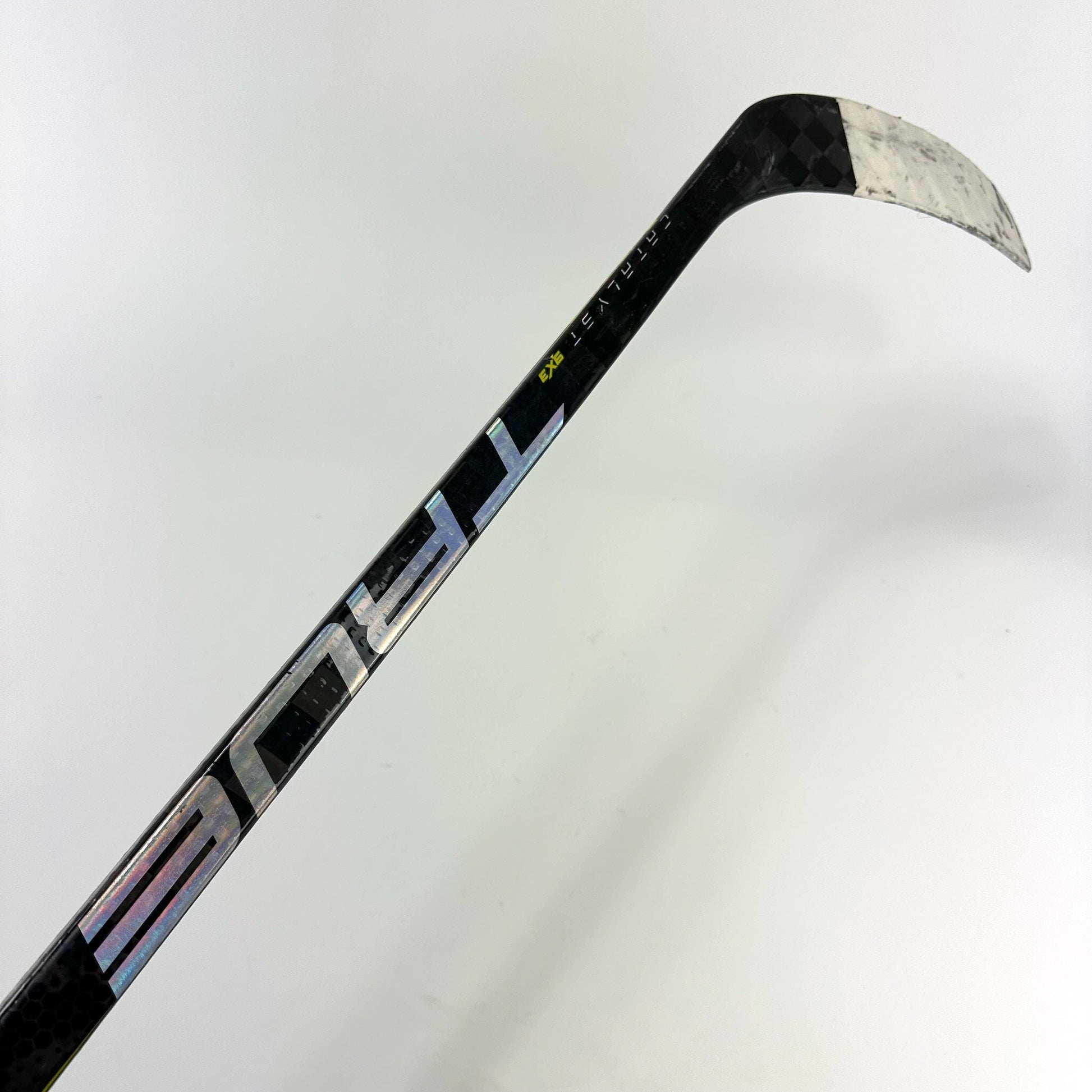 Used Left True Catalyst 9x3 | 95 Flex P19 Curve Grip | Carplad | K173 - Top Flight Hockey