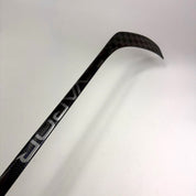 New Left Purple Bauer Vapor Hyperlite 2 | 95 Flex P90TM Curve Grip | J772