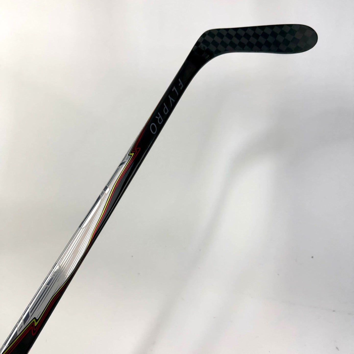 New Right Bauer Vapor Flypro | 55 Flex P28 Curve Grip | AB831