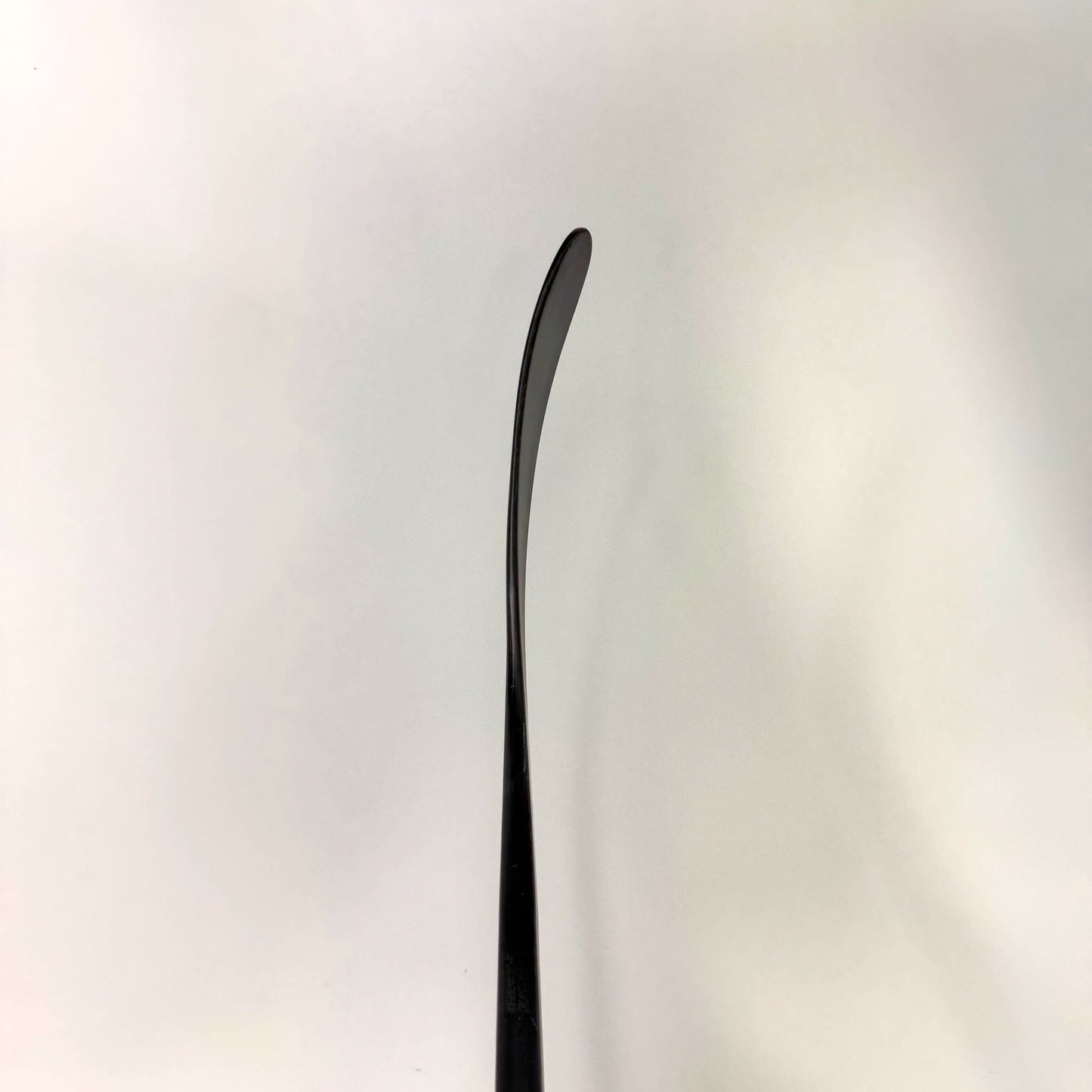 New Left CCM Ribcor Trigger 10 Pro | 100 Flex P28 Curve Grip | AB968 - Top Flight Hockey