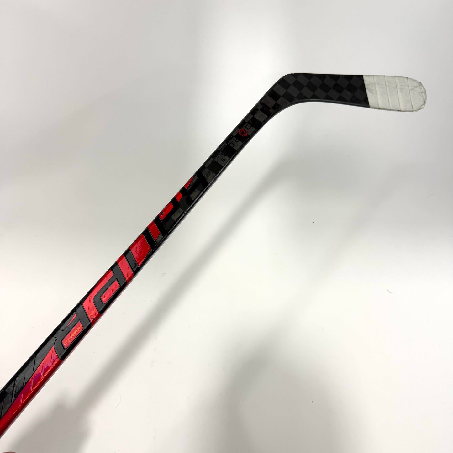 Used Right Red Bauer Pulse | 55 Flex P92 Curve Grip | AB957