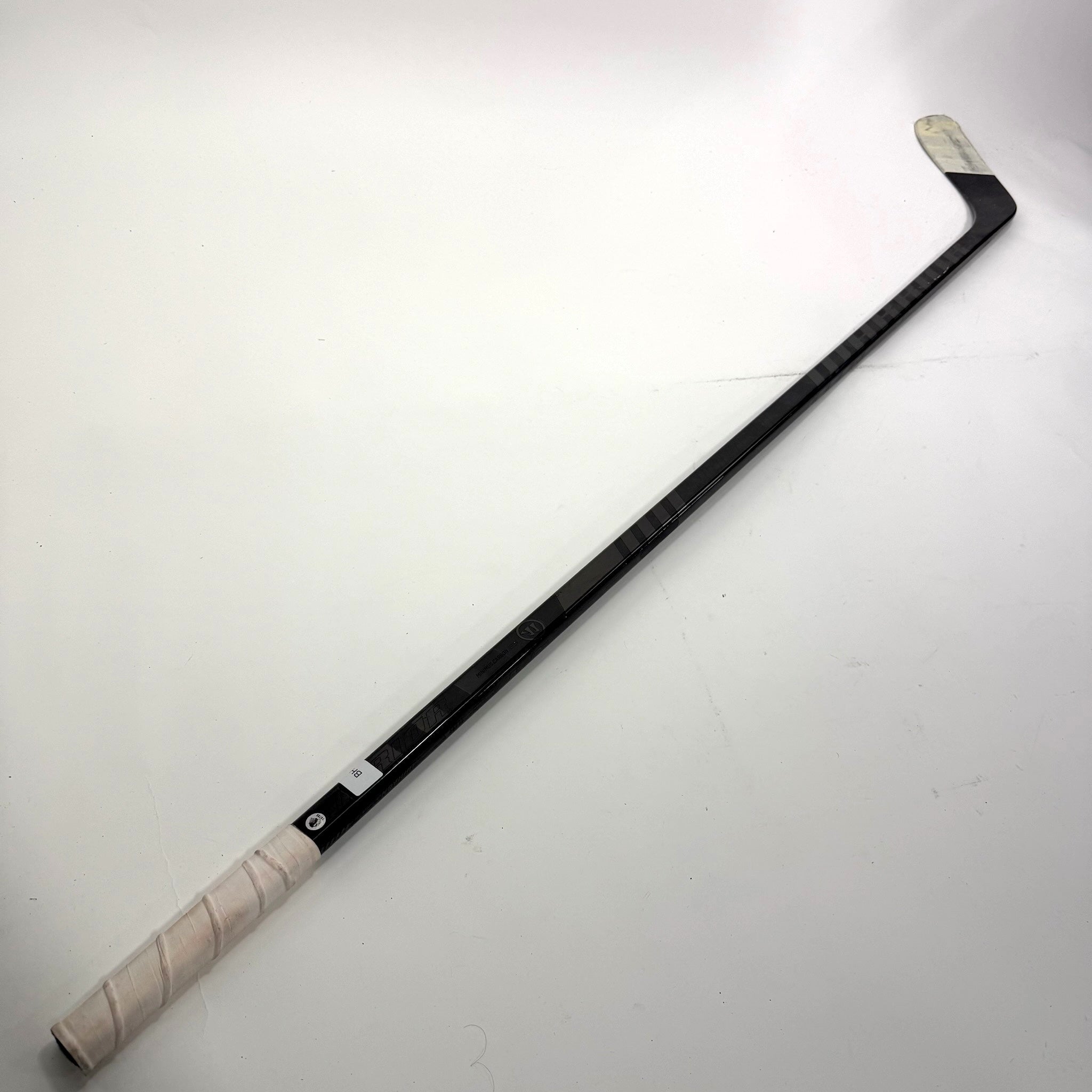 Used Left Warrior Super Novium | 80 Flex P88 Curve Grip | Lukas Reichel | BH167 - Top Flight Hockey