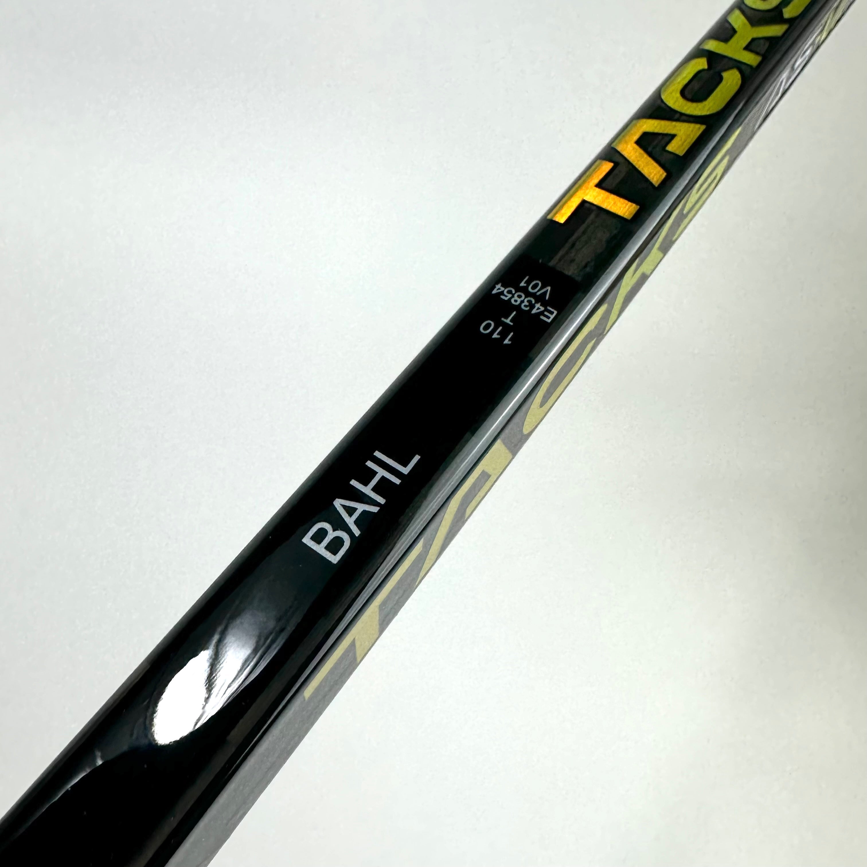 New Left CCM Tacks AS6 Pro | 110 Flex P28M Curve Grip | Bahl L171