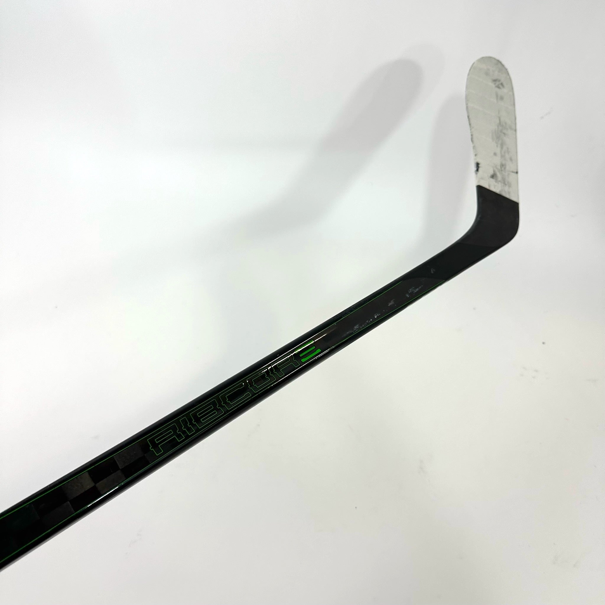 Used Left Handed CCM Ribcor Trigger 4 Pro 75 Flex P28 Curve Grip | Q720