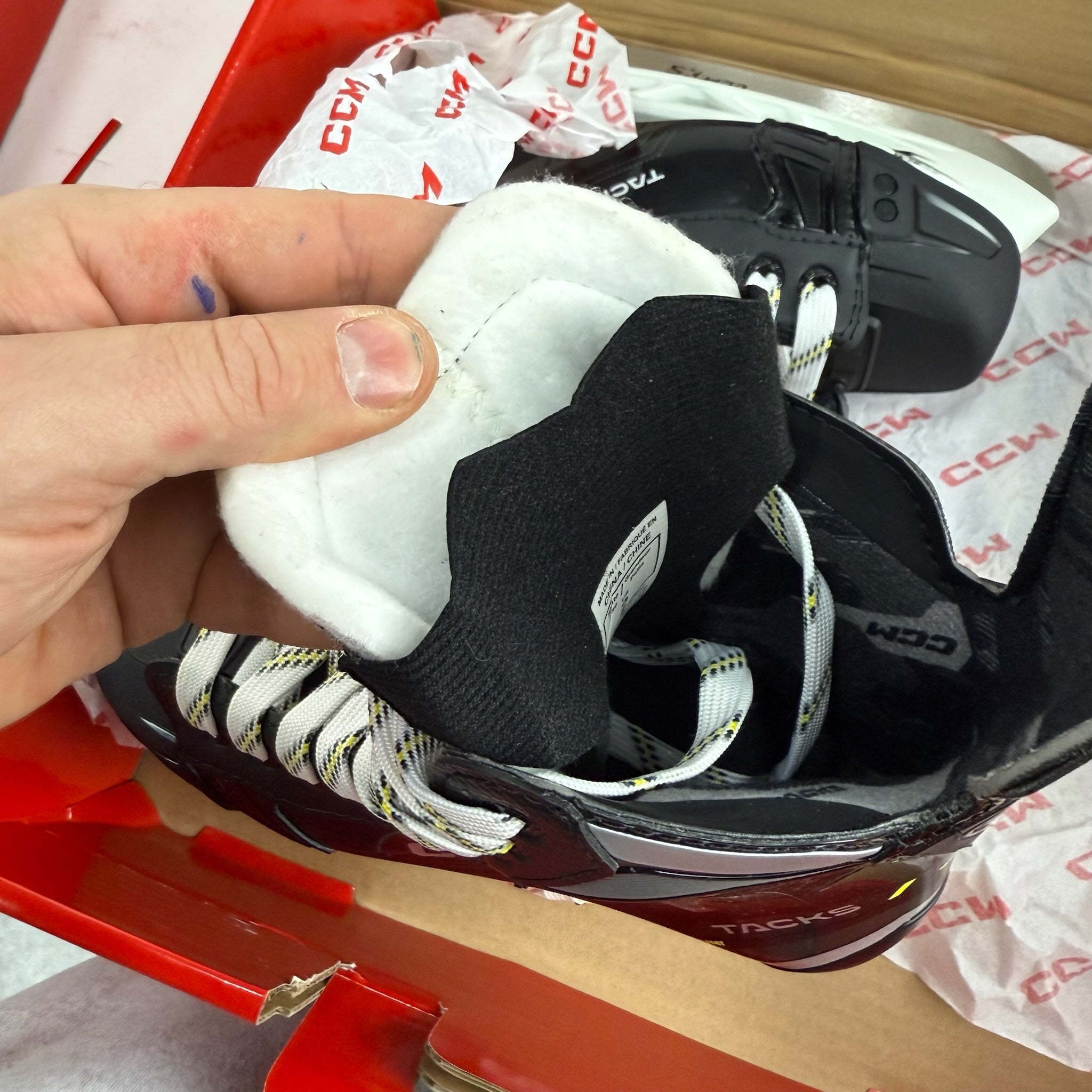 New CCM Tacks AS580 Skates | Junior 2-3 Wide | F482 - Top Flight Hockey