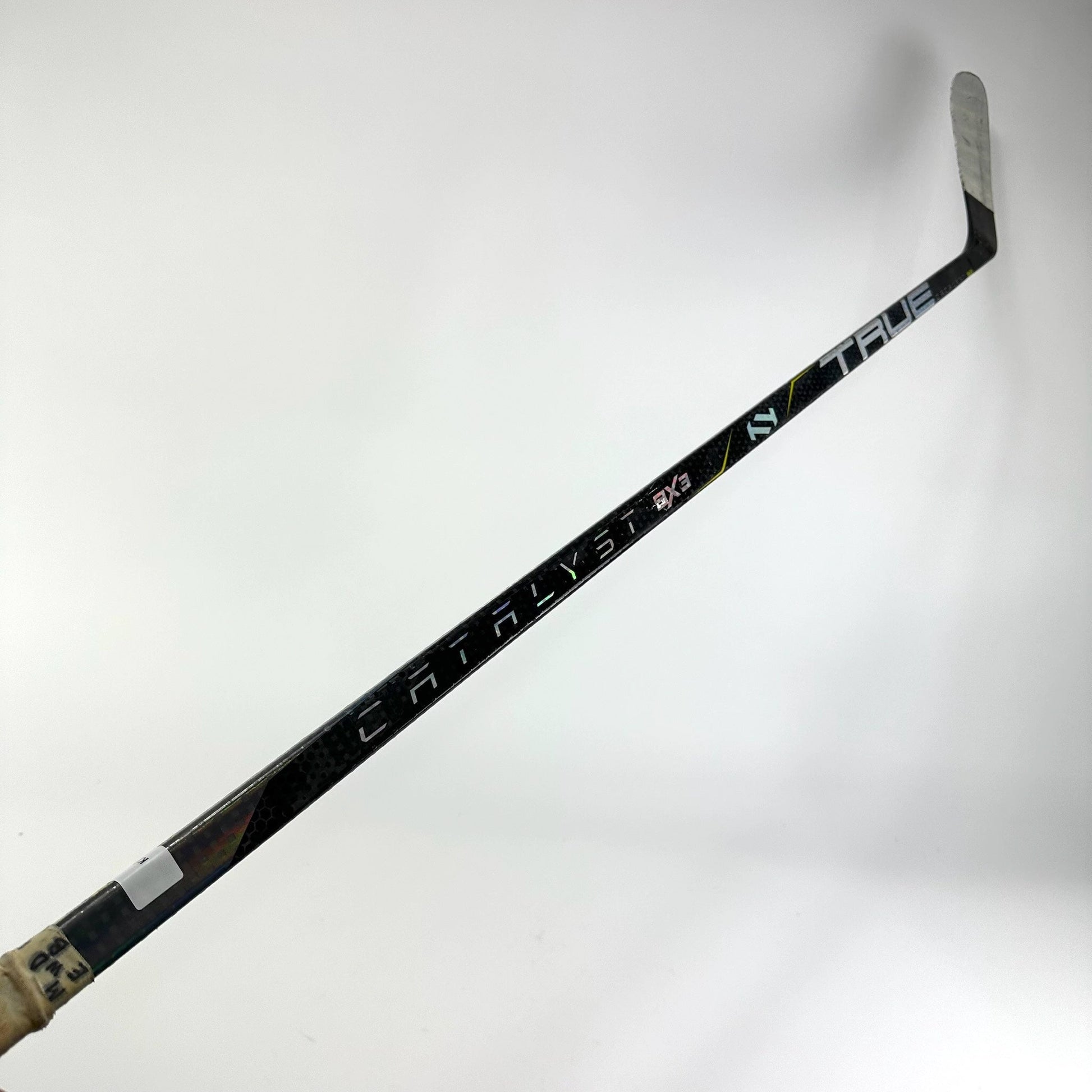 Used Left True Catalyst 9x3 | 95 Flex P19 Curve Grip | Carplad | K174 - Top Flight Hockey