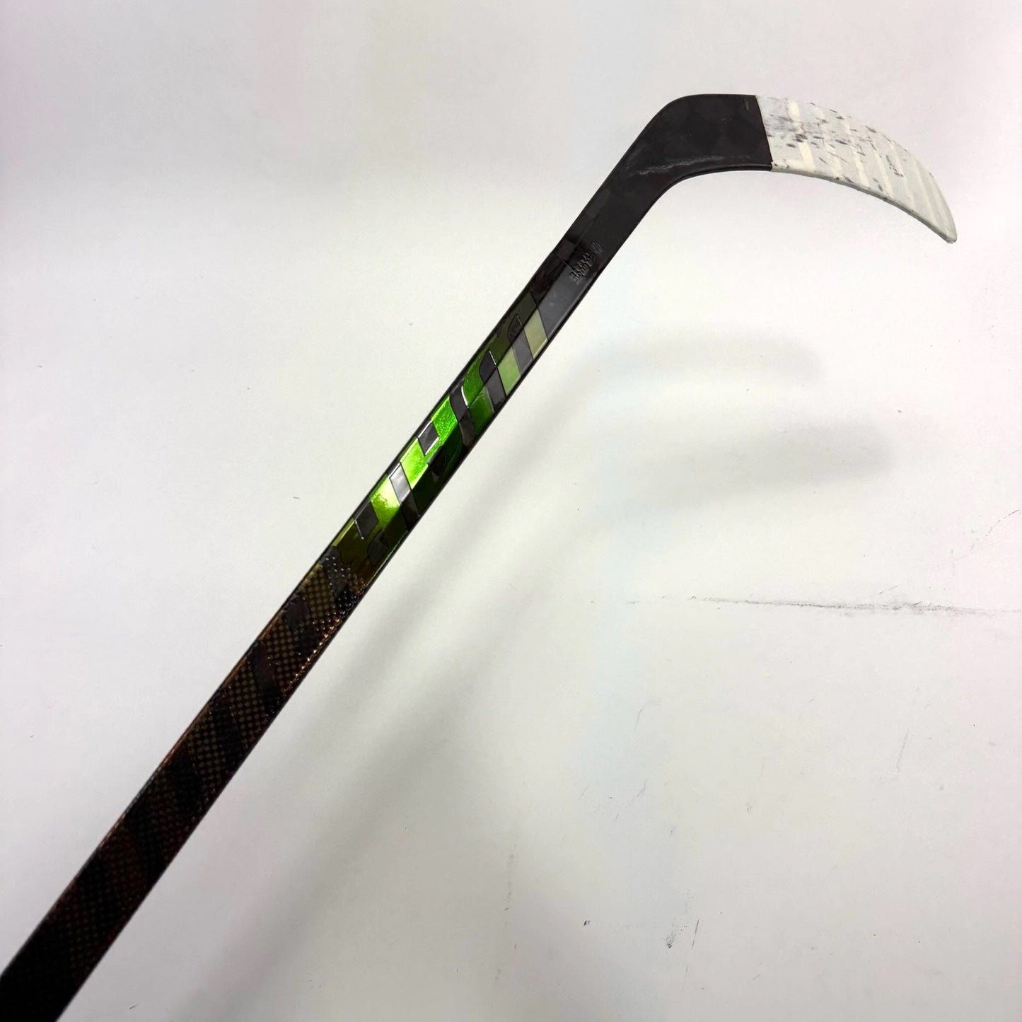 Used Left Warrior Covert QR6 Pro | 85/90 Flex?? P92 Curve Grip | Tevuo Teravainen | BH203