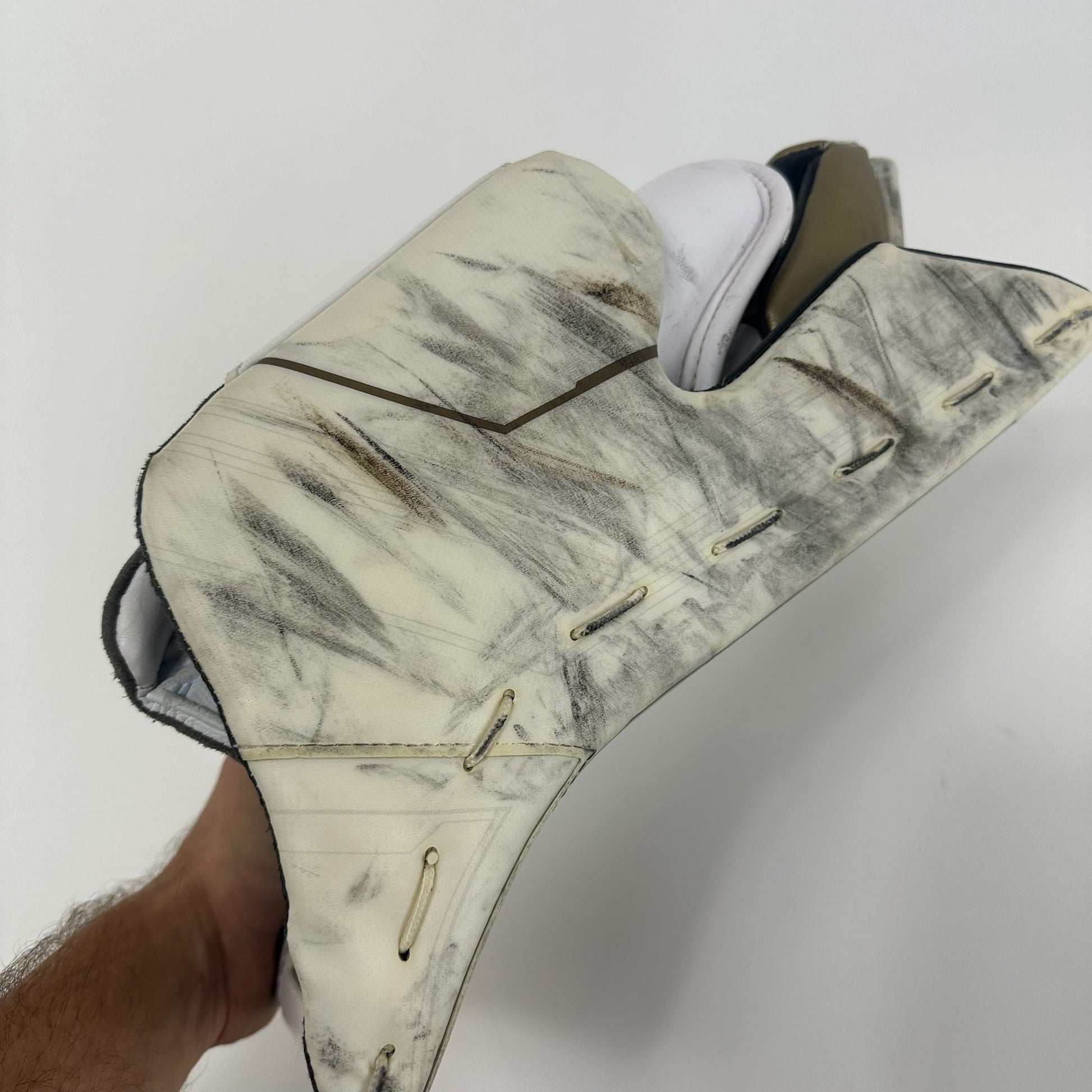 Used Vegas Knights White and Gold Bauer Supreme Mach Blocker | Patera | Regular - Top Flight Hockey