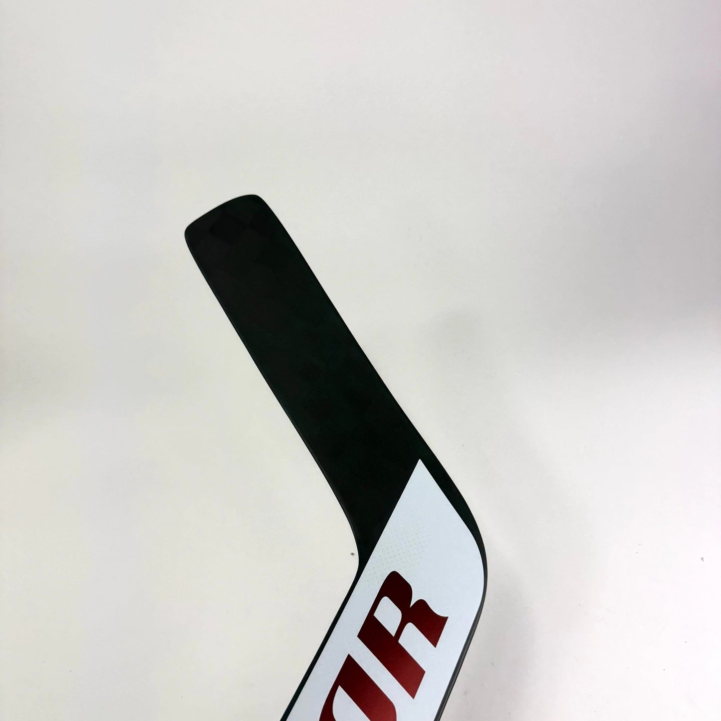 New Regular White/Black/Maroon Warrior Ritual V4 | 26" Paddle W31 Curve | Miner | J791 - Top Flight Hockey