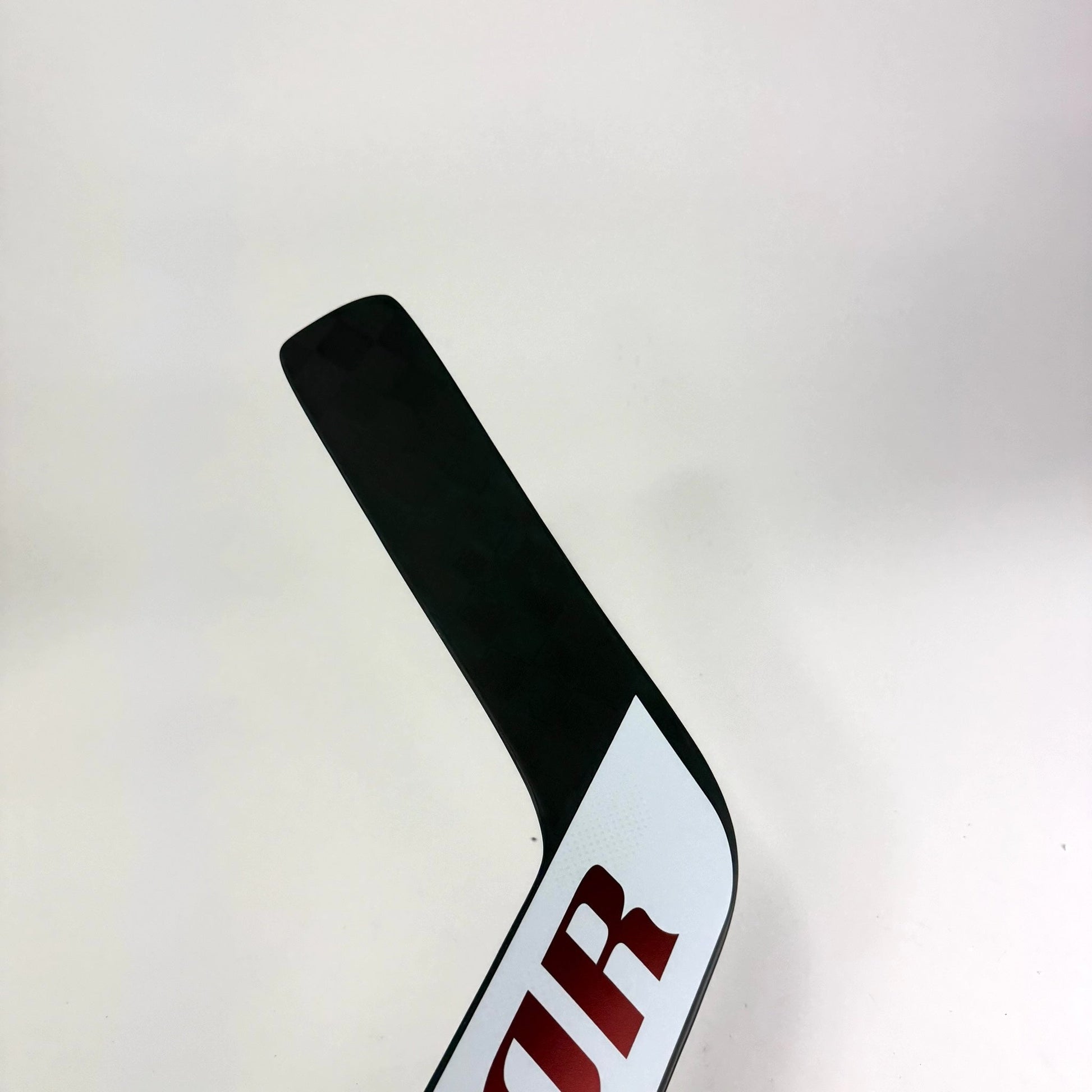 New Regular White/Black/Maroon Warrior Ritual V4 | 26" Paddle W31 Curve | Miner | J791 - Top Flight Hockey