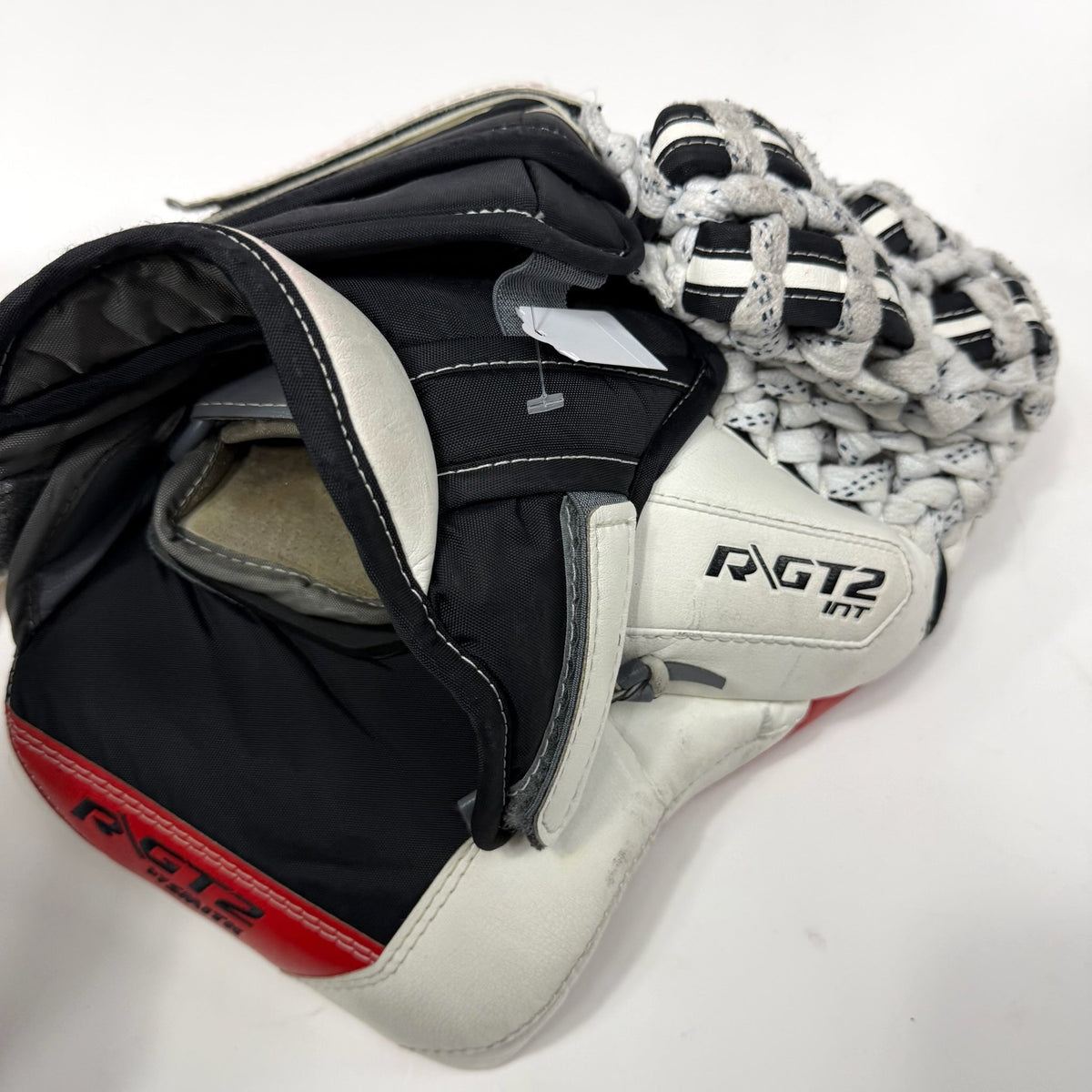Used White and Red Warrior Ritual GT2 Regular Glove | Intermediate | AB134 - Top Flight Hockey