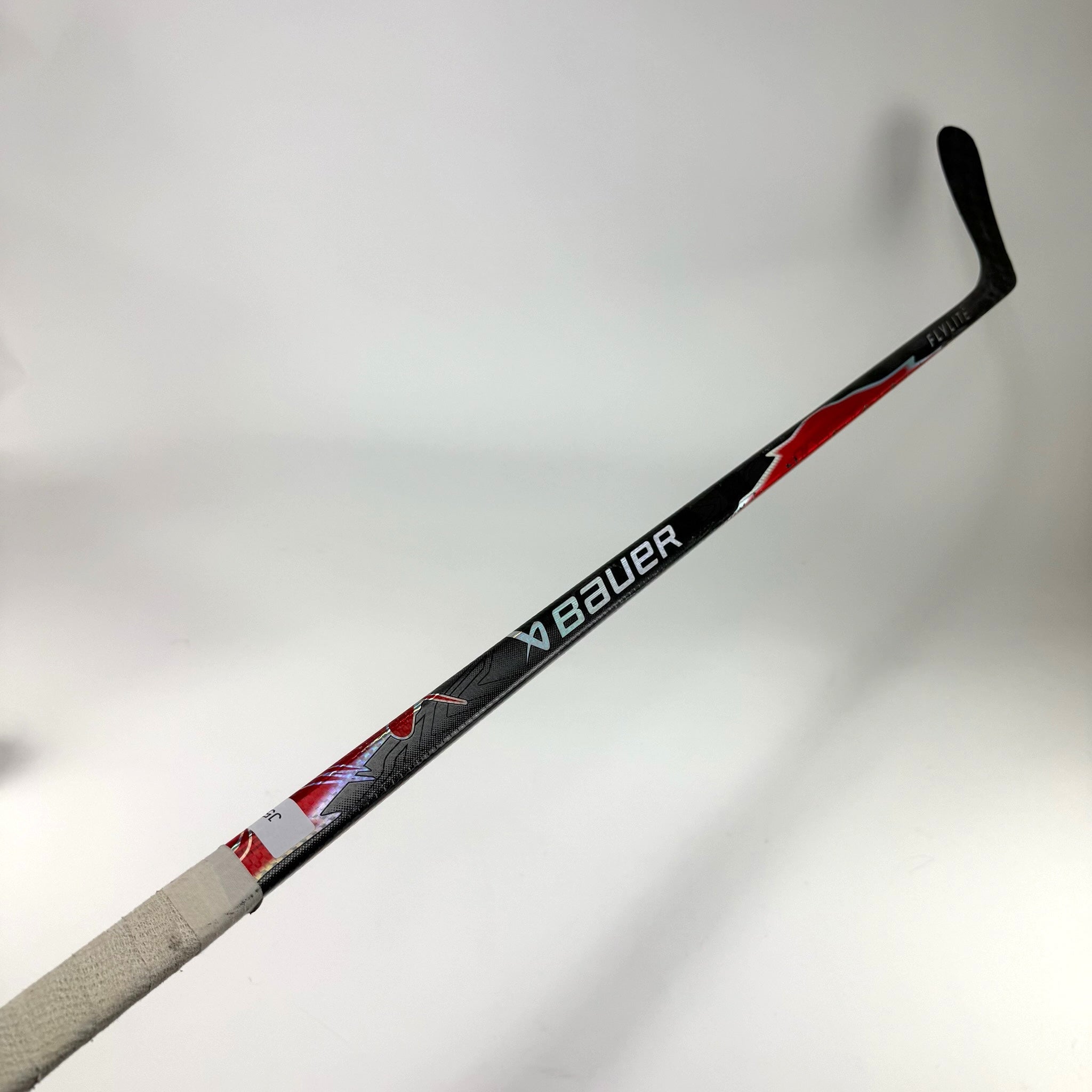 Used Left Red Bauer Flylite | 77 Flex P92 Curve Grip | J567