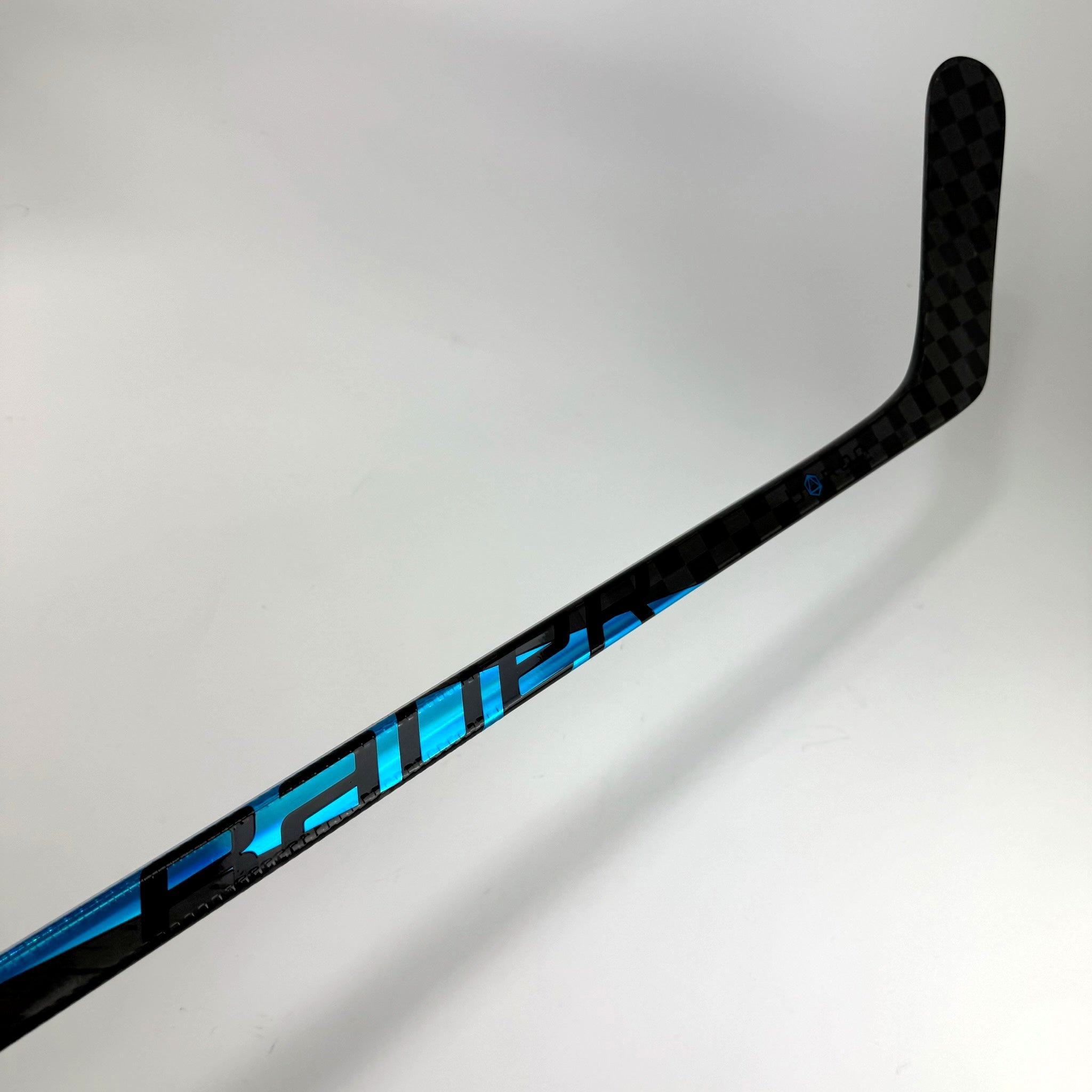 New Left Blue Bauer Pulse | 87 Flex P92M Curve Grip | Buchnevich | J508