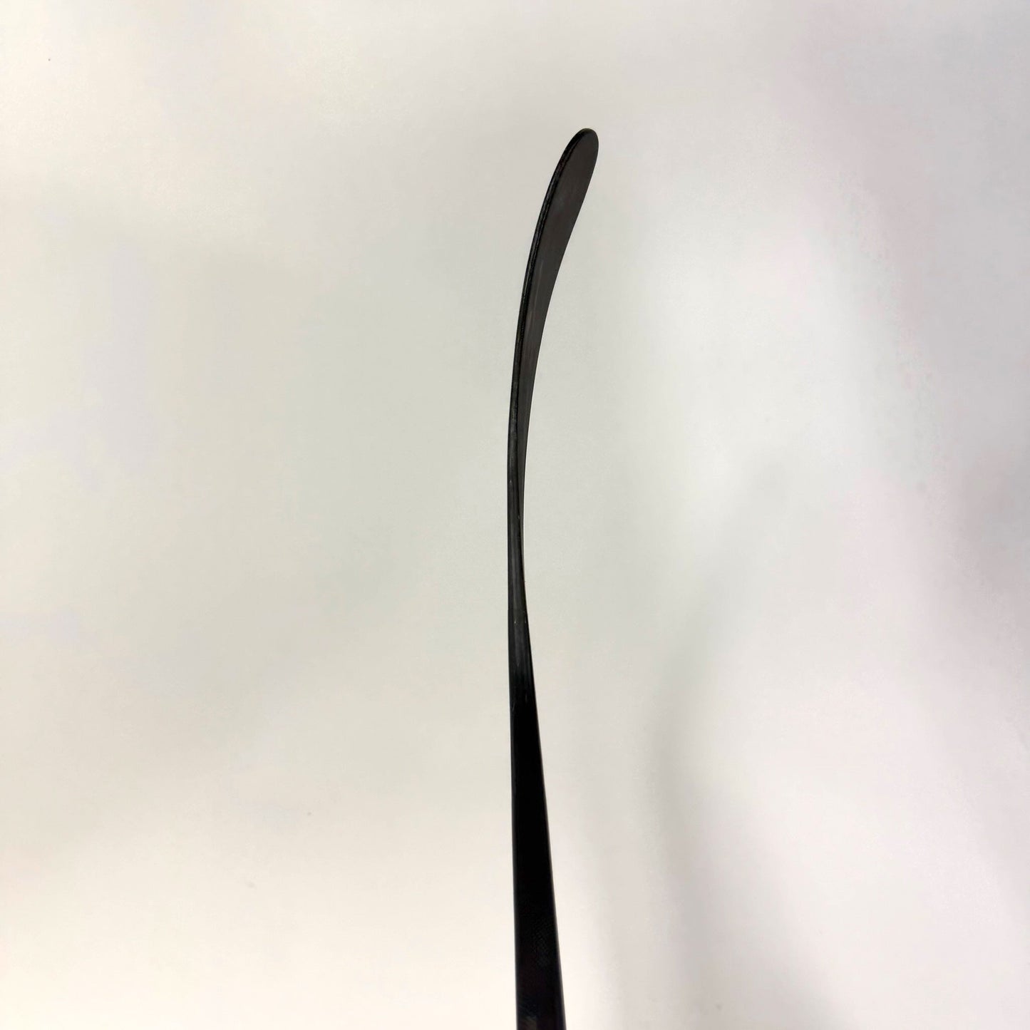 Used Left Black CCM Jetspeed FT8 Pro | 75 Flex P28M Curve Grip | AB994 - Top Flight Hockey