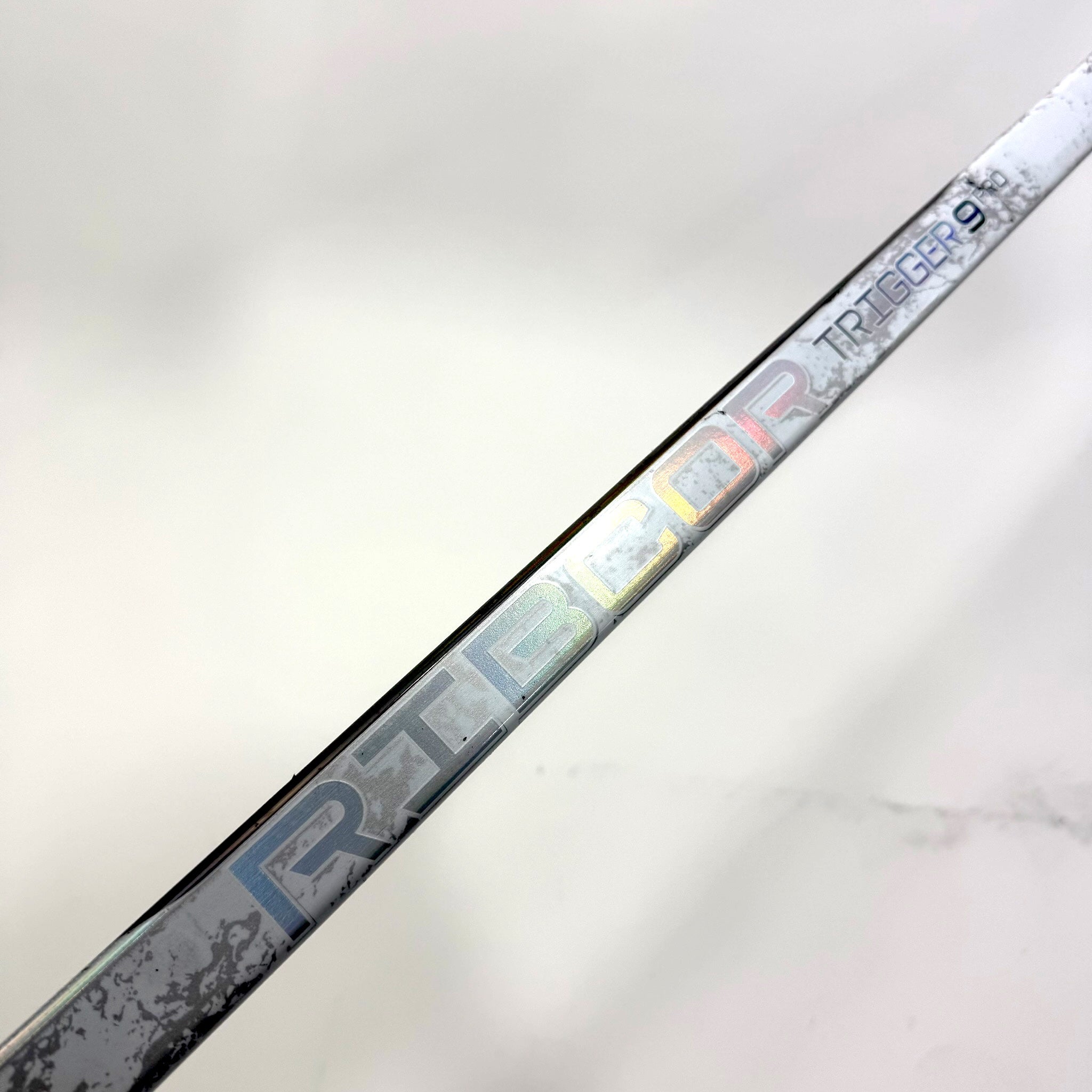 New Left White CCM Ribcor Trigger 9 Pro | 85 Flex P92M Curve Grip | BH400 - Top Flight Hockey