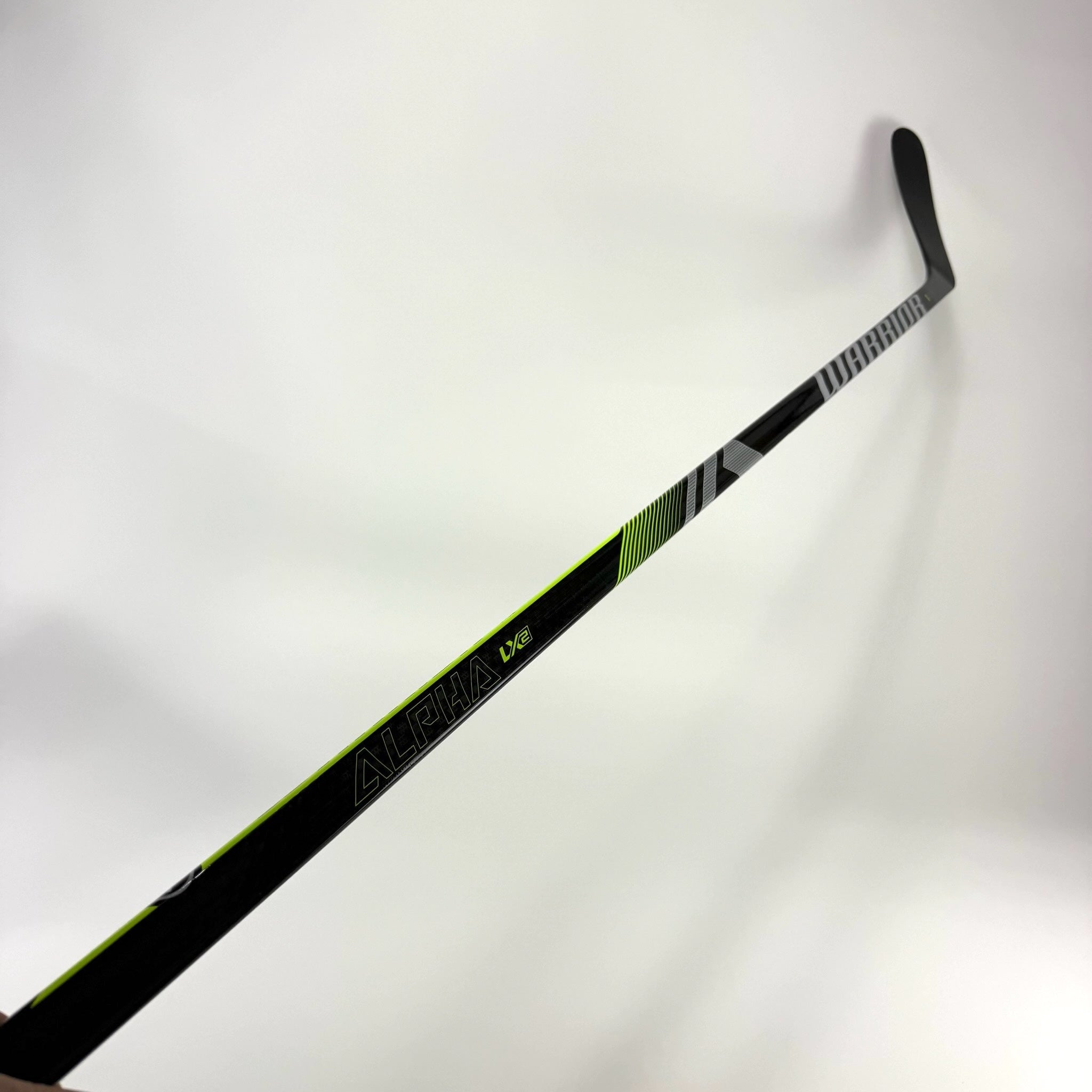 New Left Warrior Alpha LX2 | 75 Flex W90 Curve Grip | R536 - Top Flight Hockey
