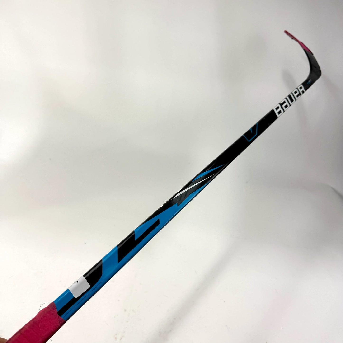 Used Right Bauer Volt | 77 Flex P92 Curve Grip | J558