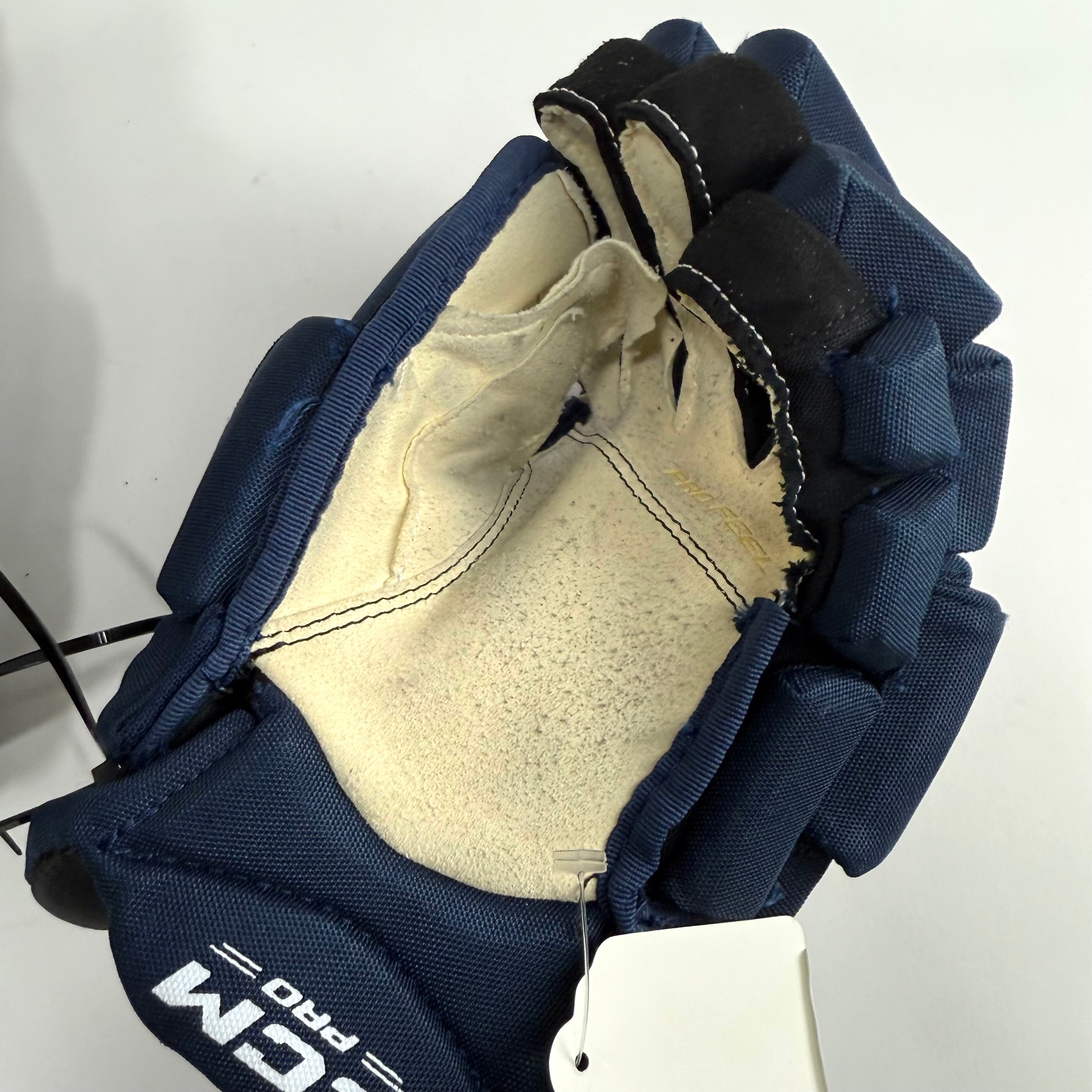 Used Navy CCM Jetspeed Pro Gloves | 13" | D381