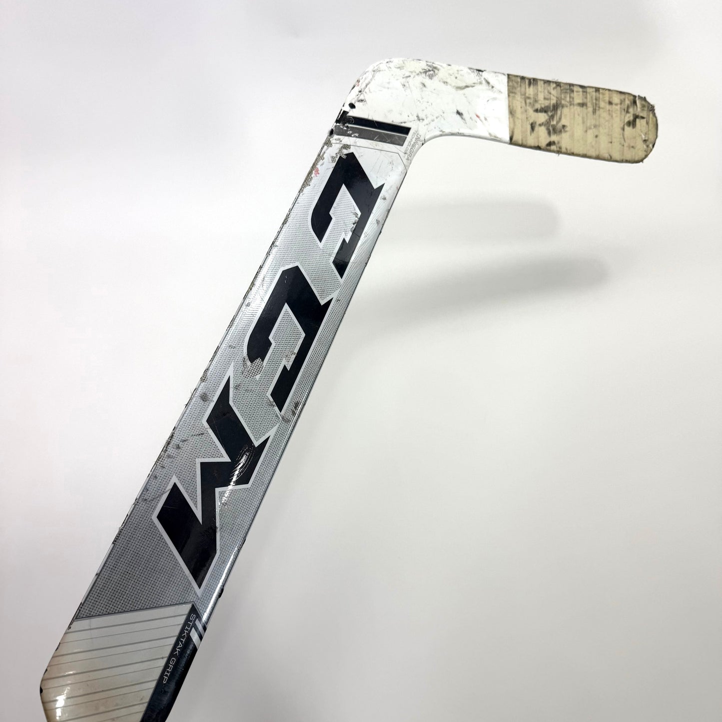 Used Full Right CCM Eflex 4 Goalie Stick | 25" Paddle P1 Curve | BH453
