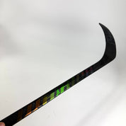 Repaired Right Warrior Covert QR6 Pro | 90 Flex P92M Curve Grip | R40 - Top Flight Hockey