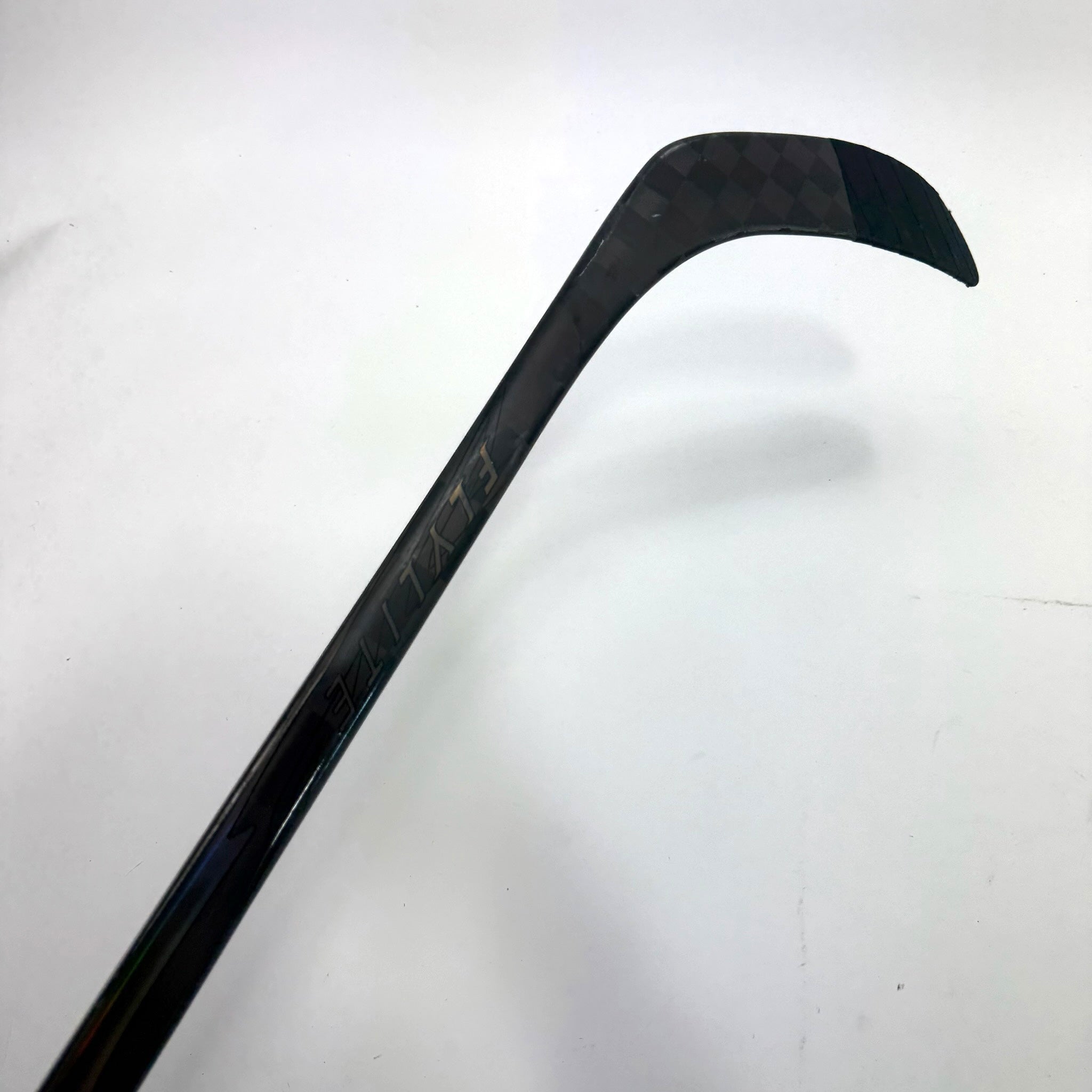 Used Left Red/Black Bauer Flylite | 87 Flex P28 Curve Grip | Ilya Mikheyev | BH148 - Top Flight Hockey