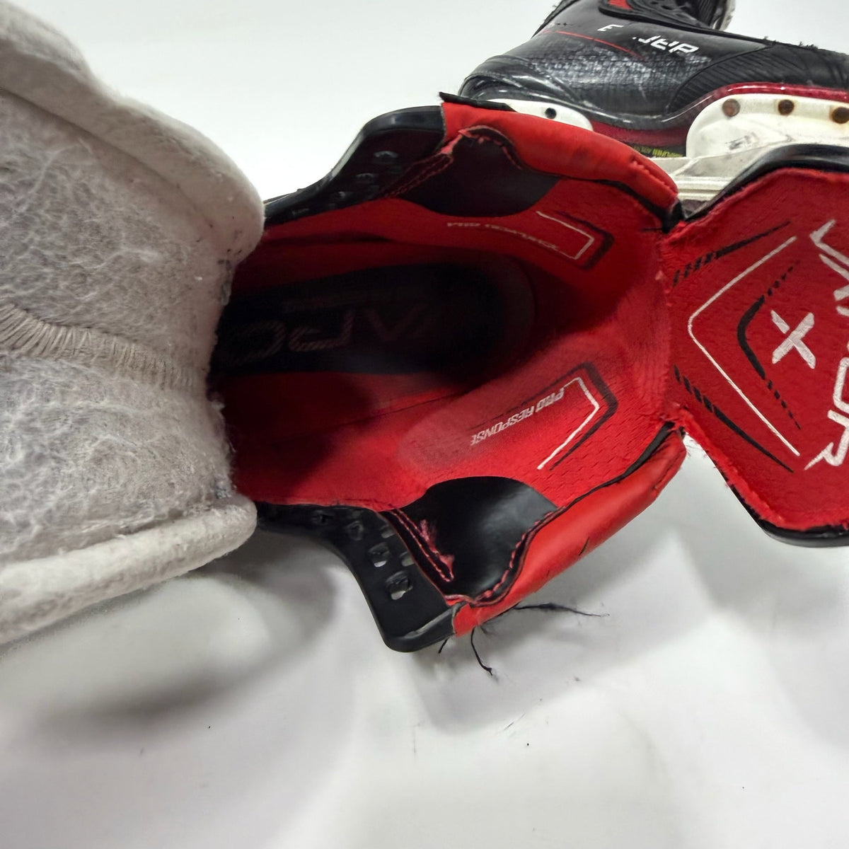 Used Bauer Vapor 3x Pro Skates | Size 3 EE | AB414 - Top Flight Hockey