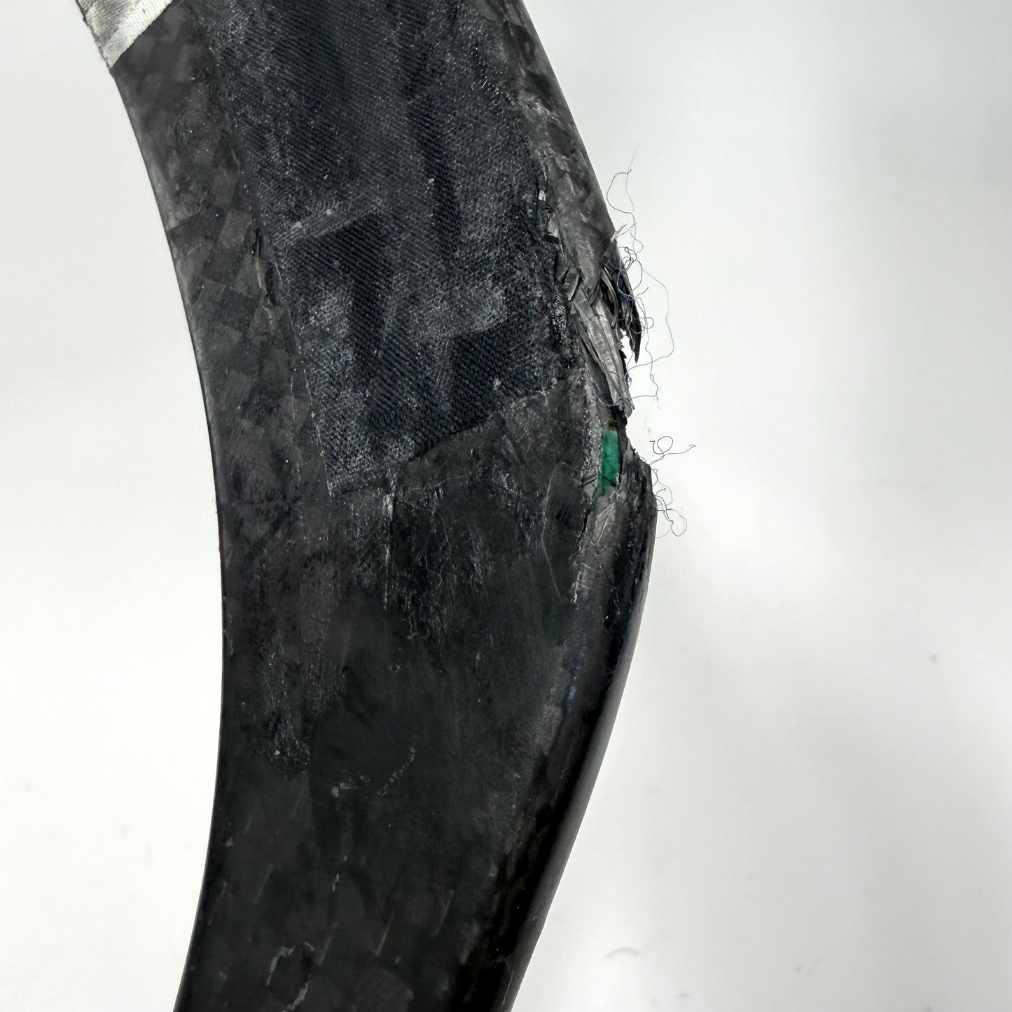 Used Left Blue Warrior Covert QR5 Pro | 65 Flex P28 Curve Grip | D229
