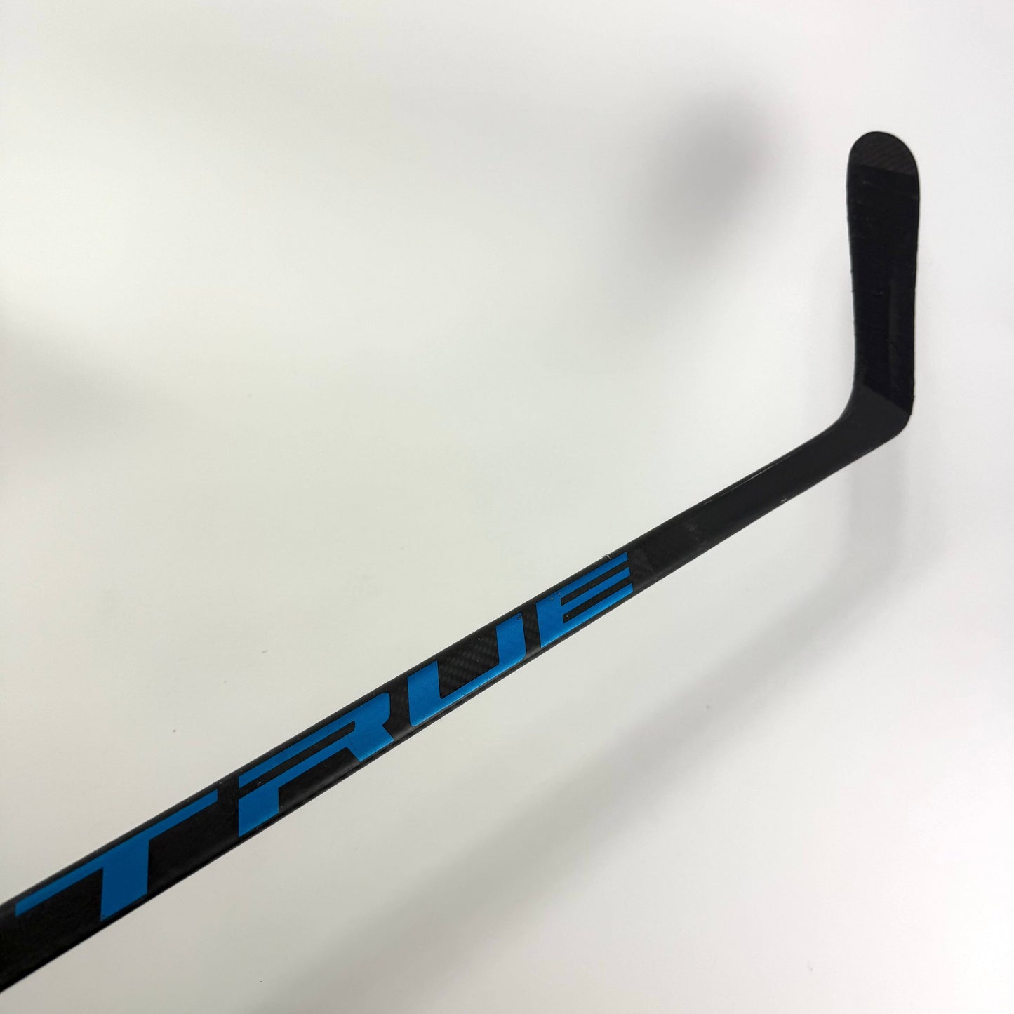 Used Left True XC9 | 75 Flex P90 Curve Grip | L455