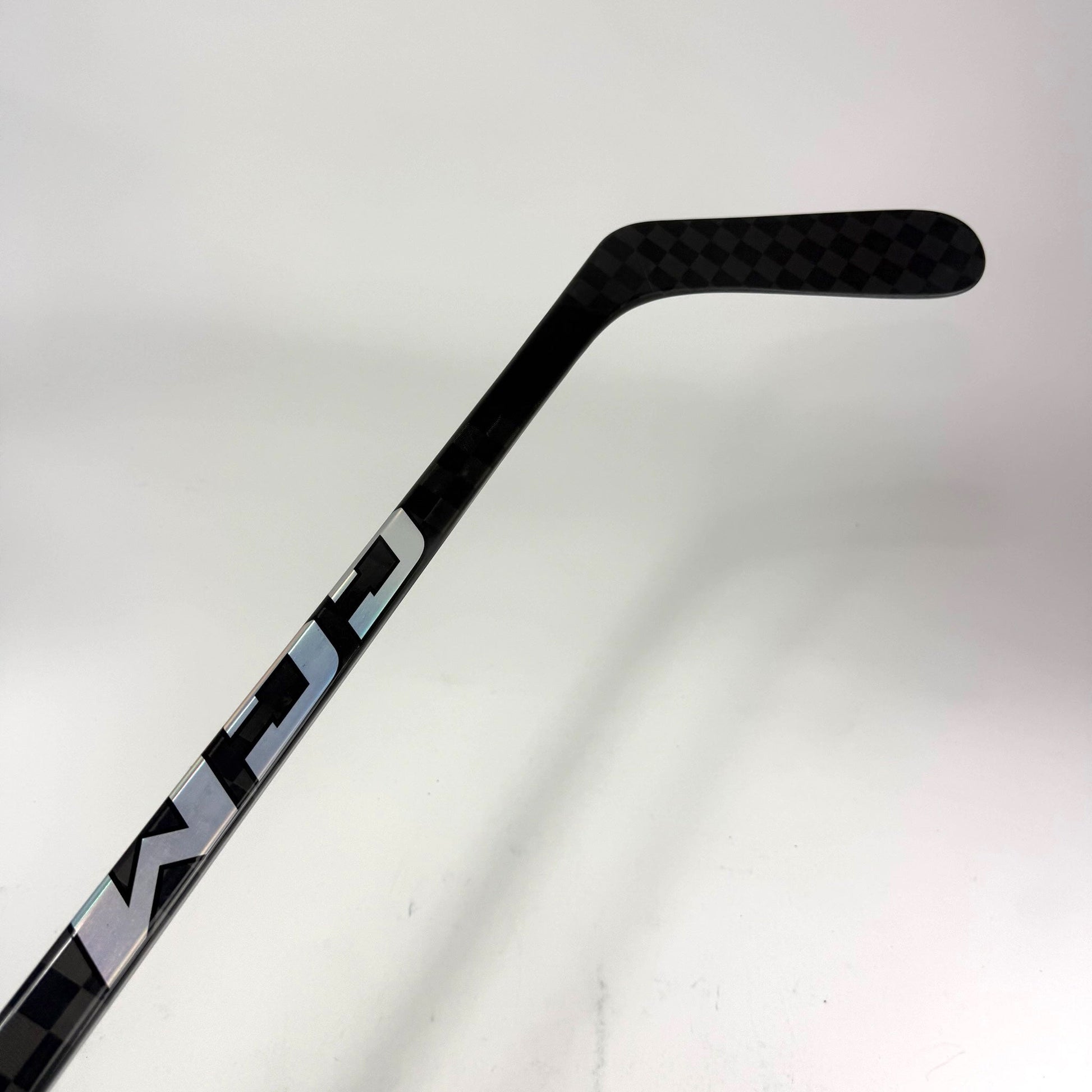 New Right Red CCM Jetspeed FT8 Pro | 90 Flex P92 Curve Grip | Morrow | J479 - Top Flight Hockey