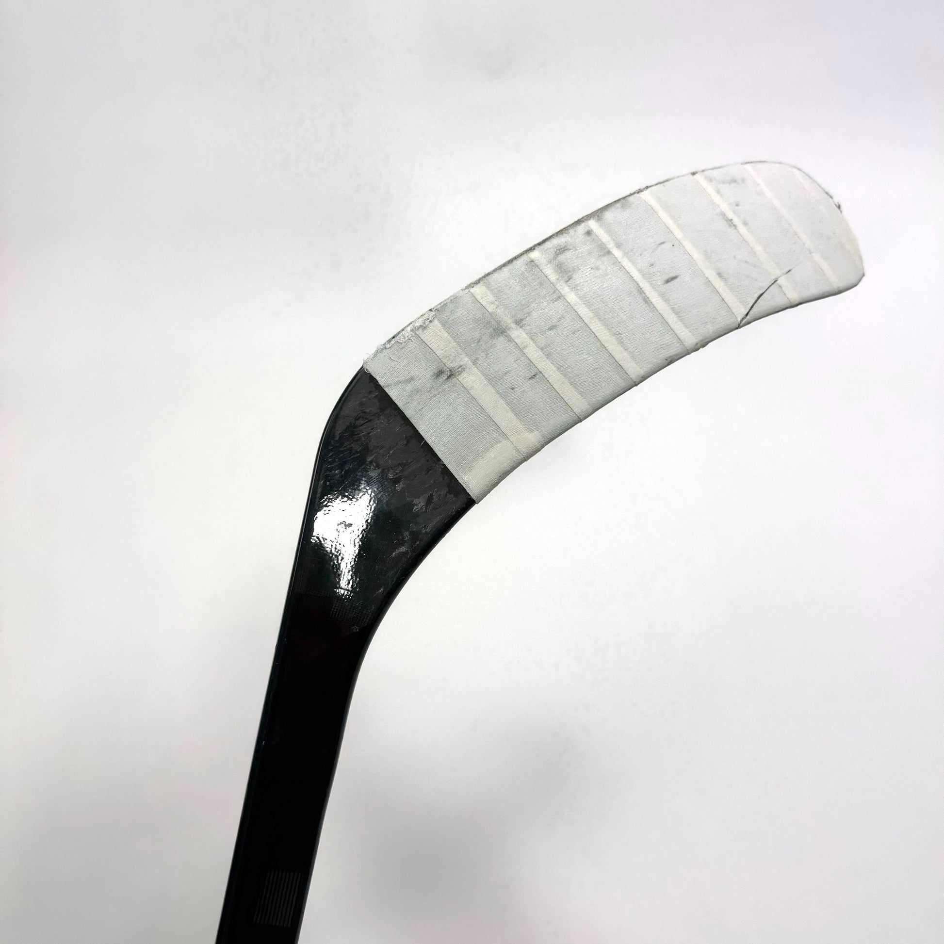 Used Left Black CCM Jetspeed FT7 Pro | 80 Flex P90TM Curve Grip | BH420 - Top Flight Hockey