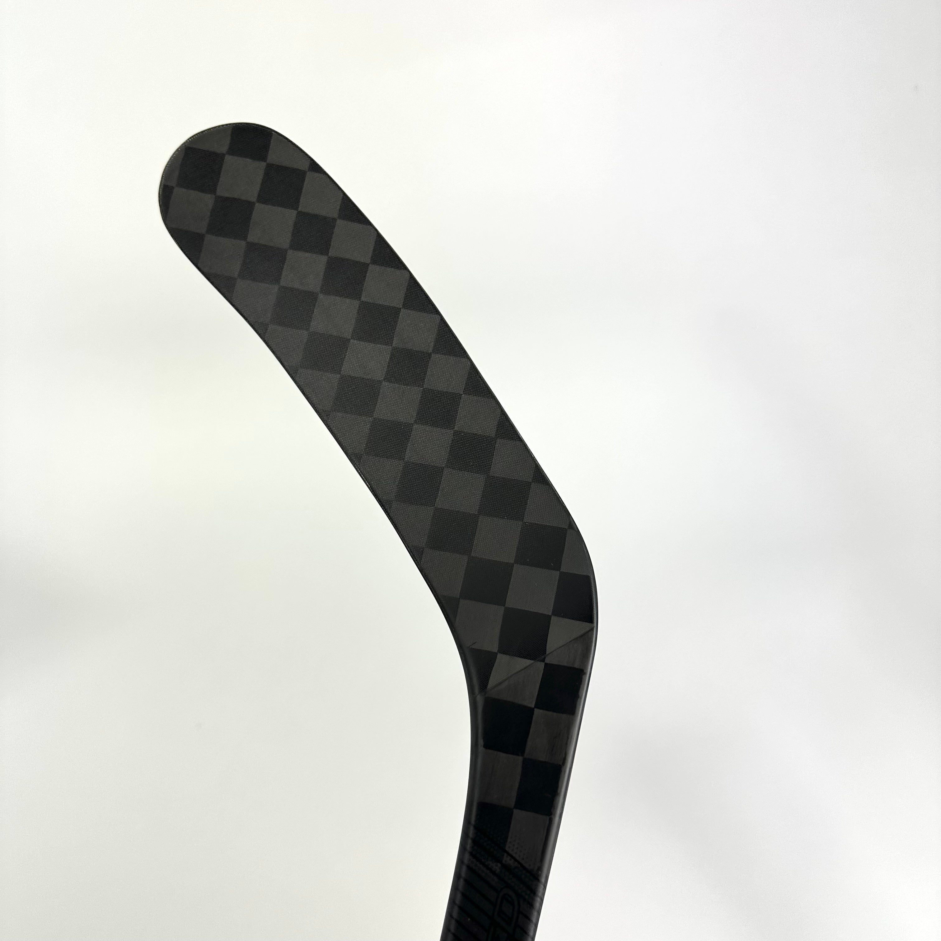 New Left CCM Jetspeed FT6 Pro | 80 Flex P90M Curve Grip | Hunt | L69