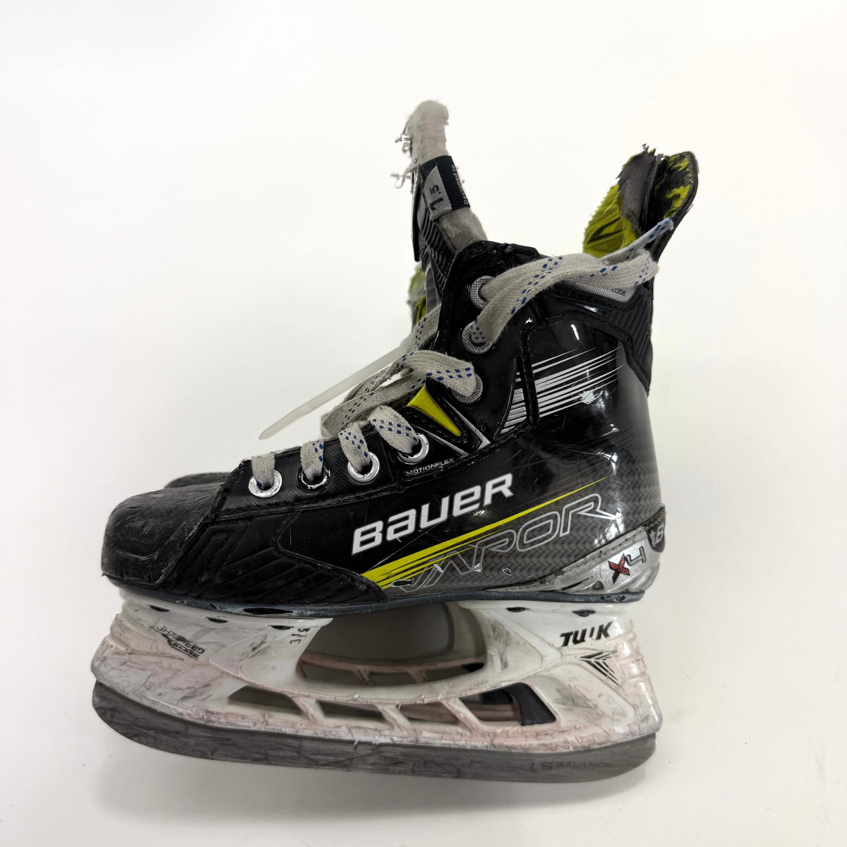 Used Bauer Vapor X4 Skates | 1.5D | A69 - Top Flight Hockey