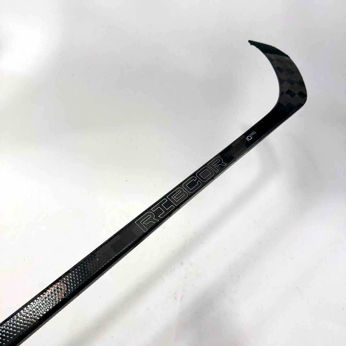 Used Right CCM Ribcor Trigger 10 Pro | 80 Flex P92 Curve Grip | A211 - Top Flight Hockey