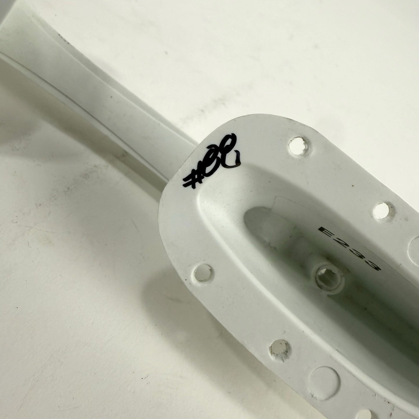 Used Tuuk Light Speed 2 Holder | 280mm Right | Patrick Kane #88 | E233 - Top Flight Hockey