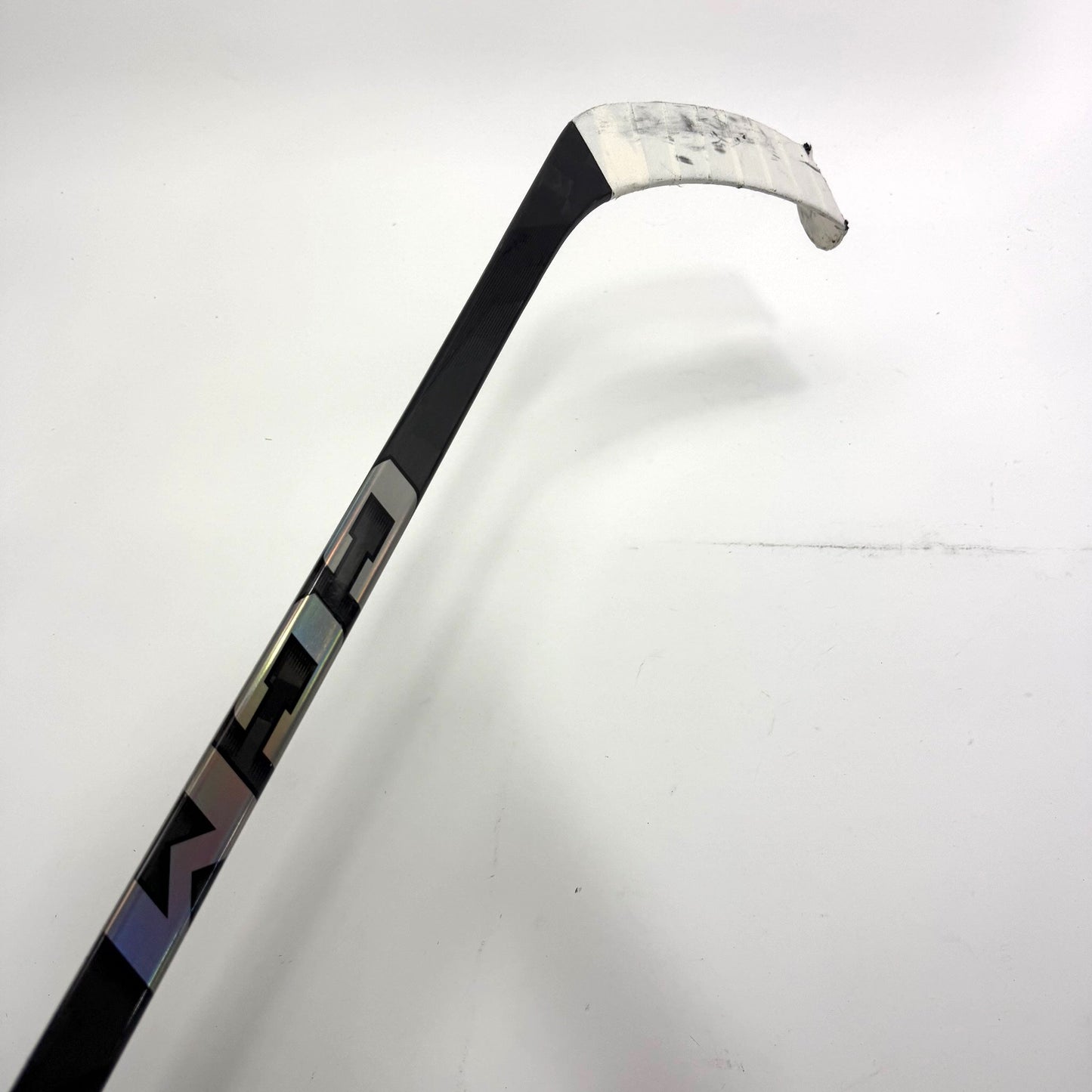 Broken Left CCM Jetspeed FT7 Pro | 90 Flex P92 Curve Grip | Nolan Allan | BH183