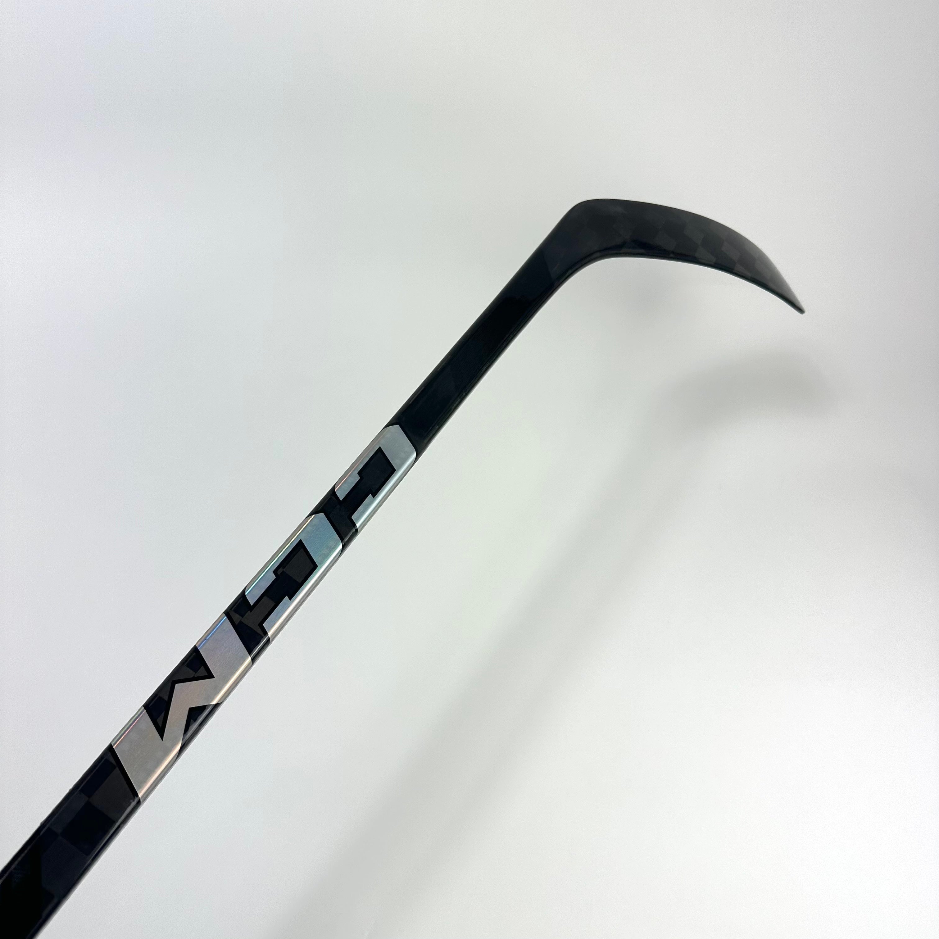 New Left Orange CCM Tacks AS6 Pro | 90 Flex P28 Curve Grip | Bellows L170