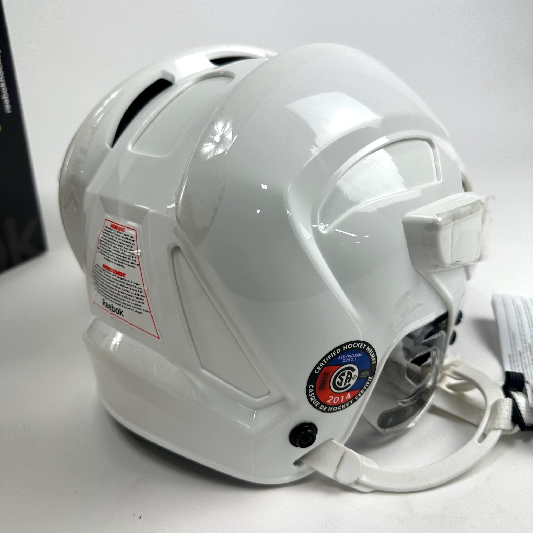 Brand New Large White CCM 11k Helmet