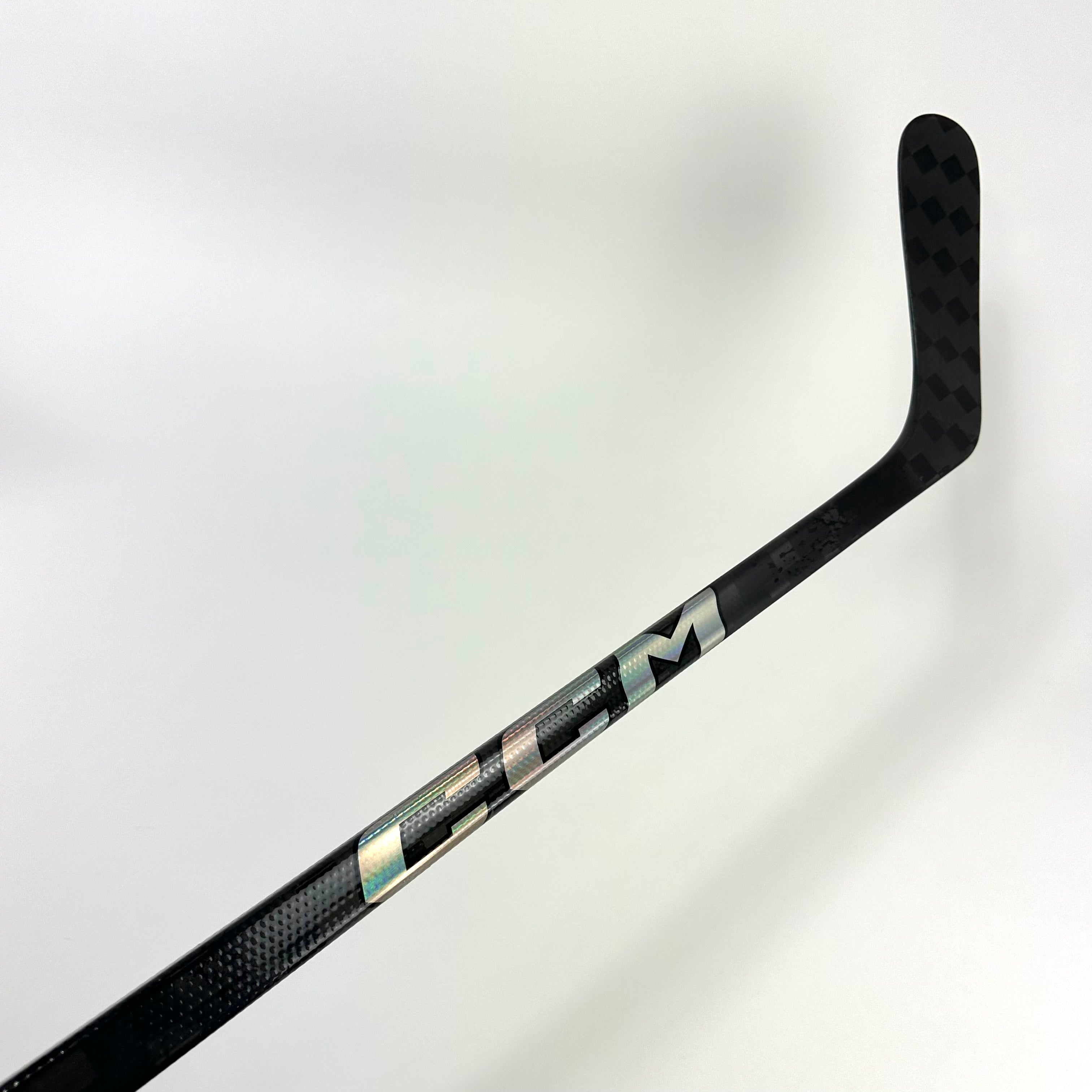 New Left CCM Ribcor Trigger 9 Pro | 80 Flex P90 Curve Grip | Gauthier | L140