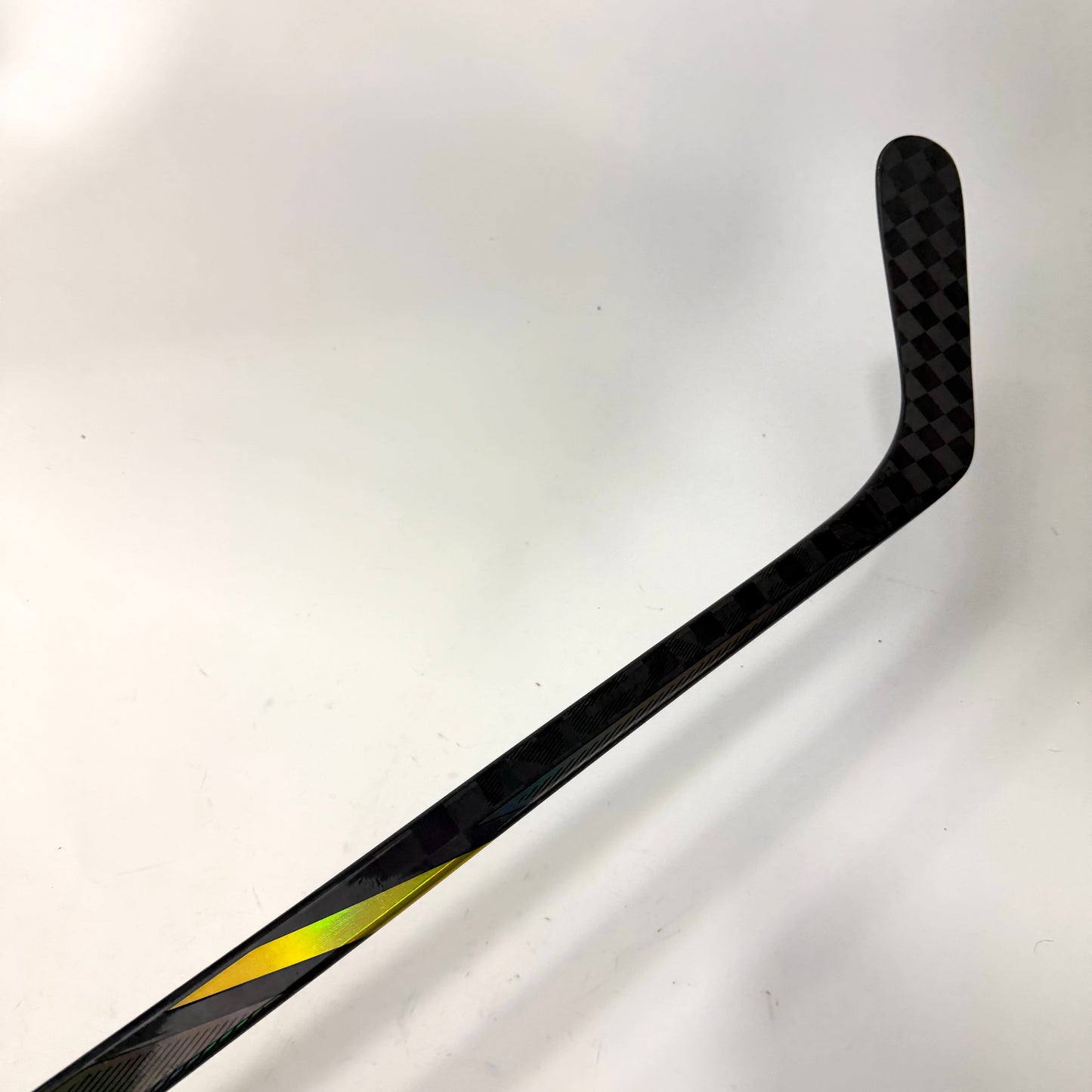 Used Left Blue/Gold Bauer Nexus Tracer | 82 Flex Oates Pro Curve Grip | AB645
