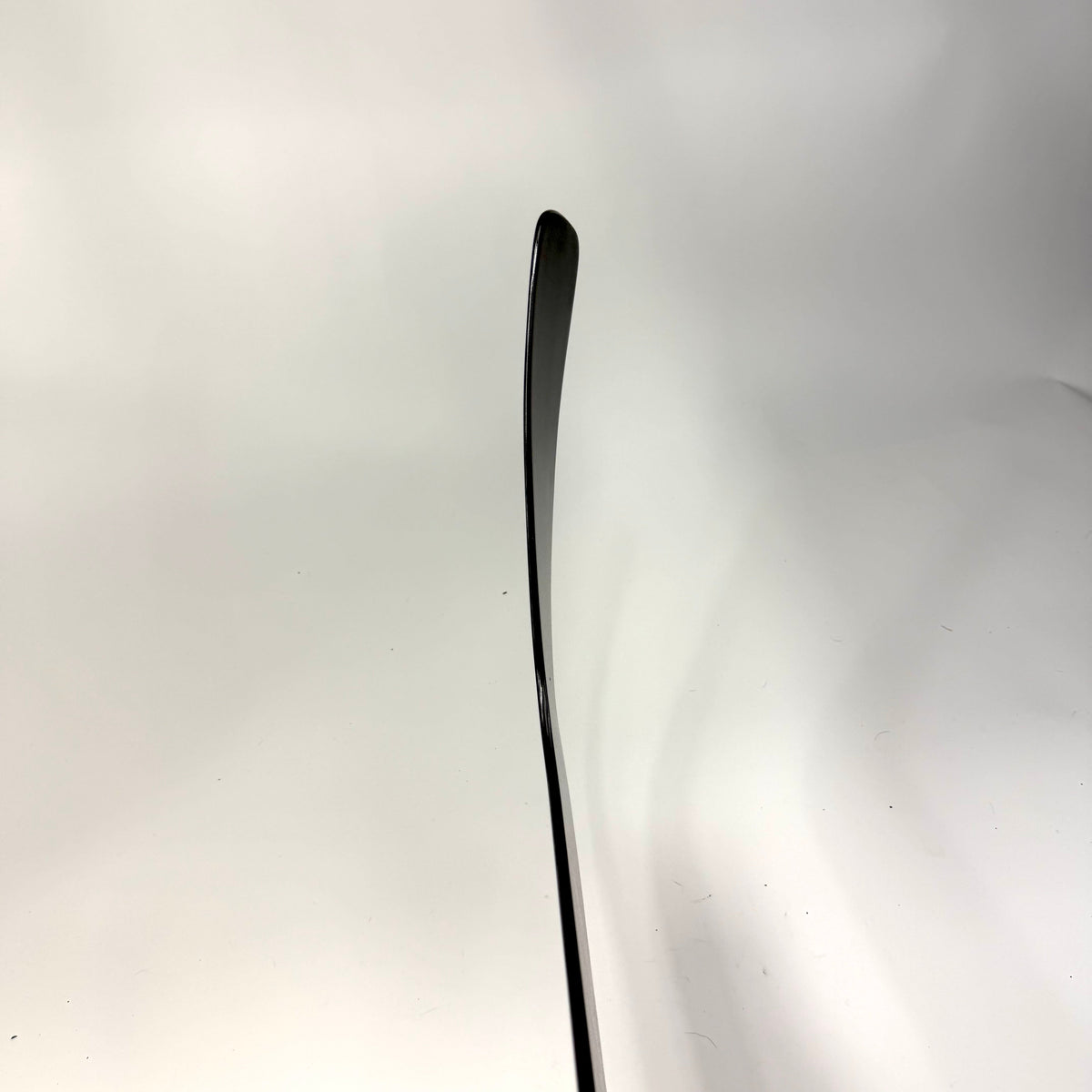 New Regular Black/Red Warrior Ritual V4 Goalie Stick | 26" Paddle Custom Curve | Mrazek | BH109 - Top Flight Hockey