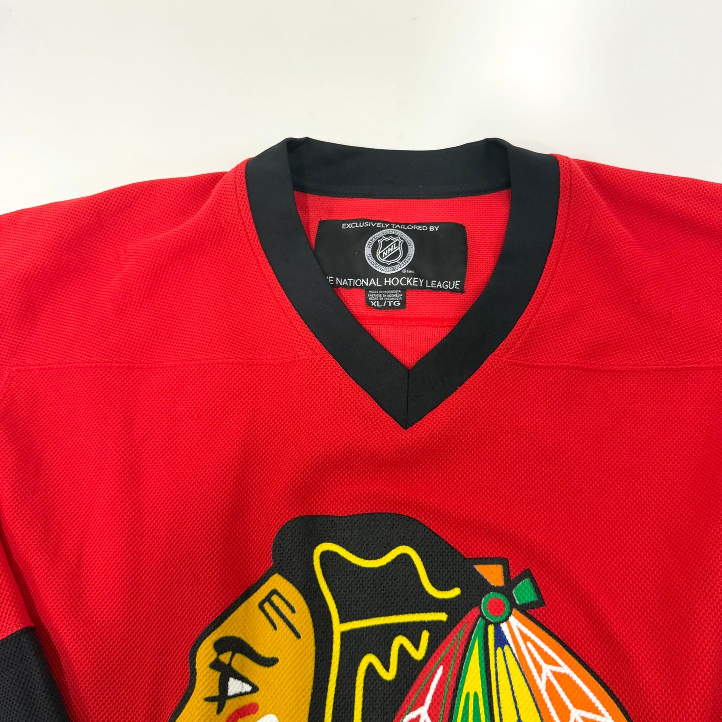 Used Red Blackhawks Jersey | Senior XL | J106