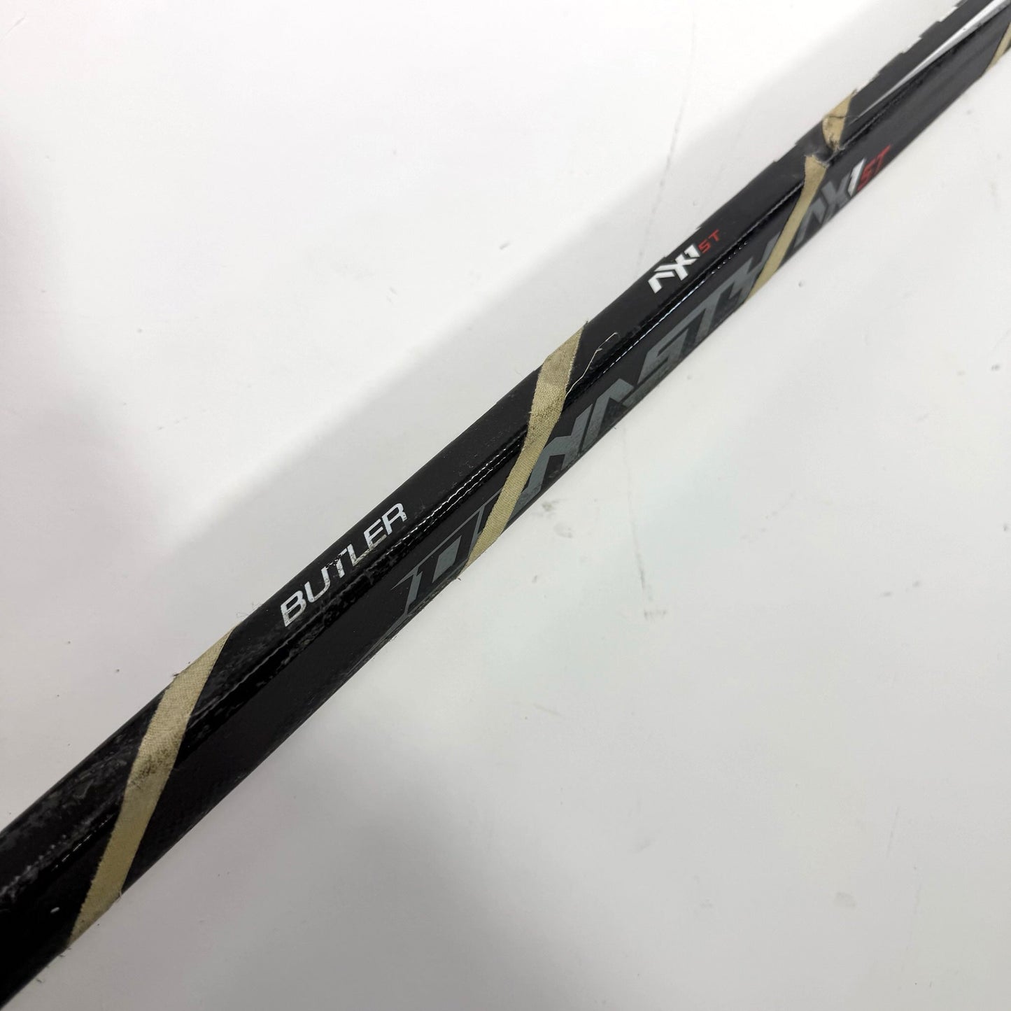 Used Left Warrior Dynasty AX1ST | 95 Flex P92 Curve Grip | Butler | BH236 - Top Flight Hockey